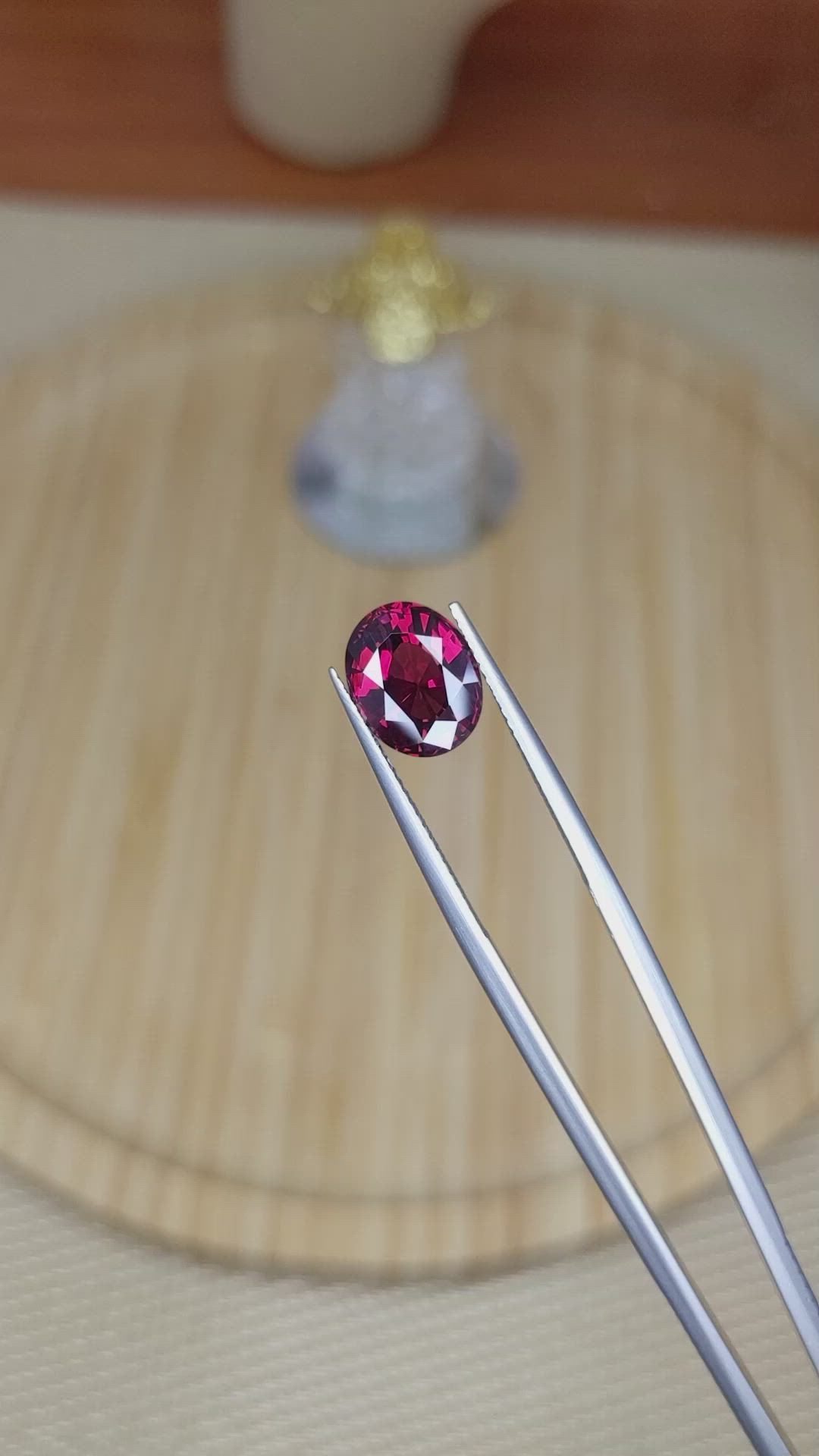 3.67 Ct. Rhodolite Garnet from Ceylon (Sri Lanka) Size Video