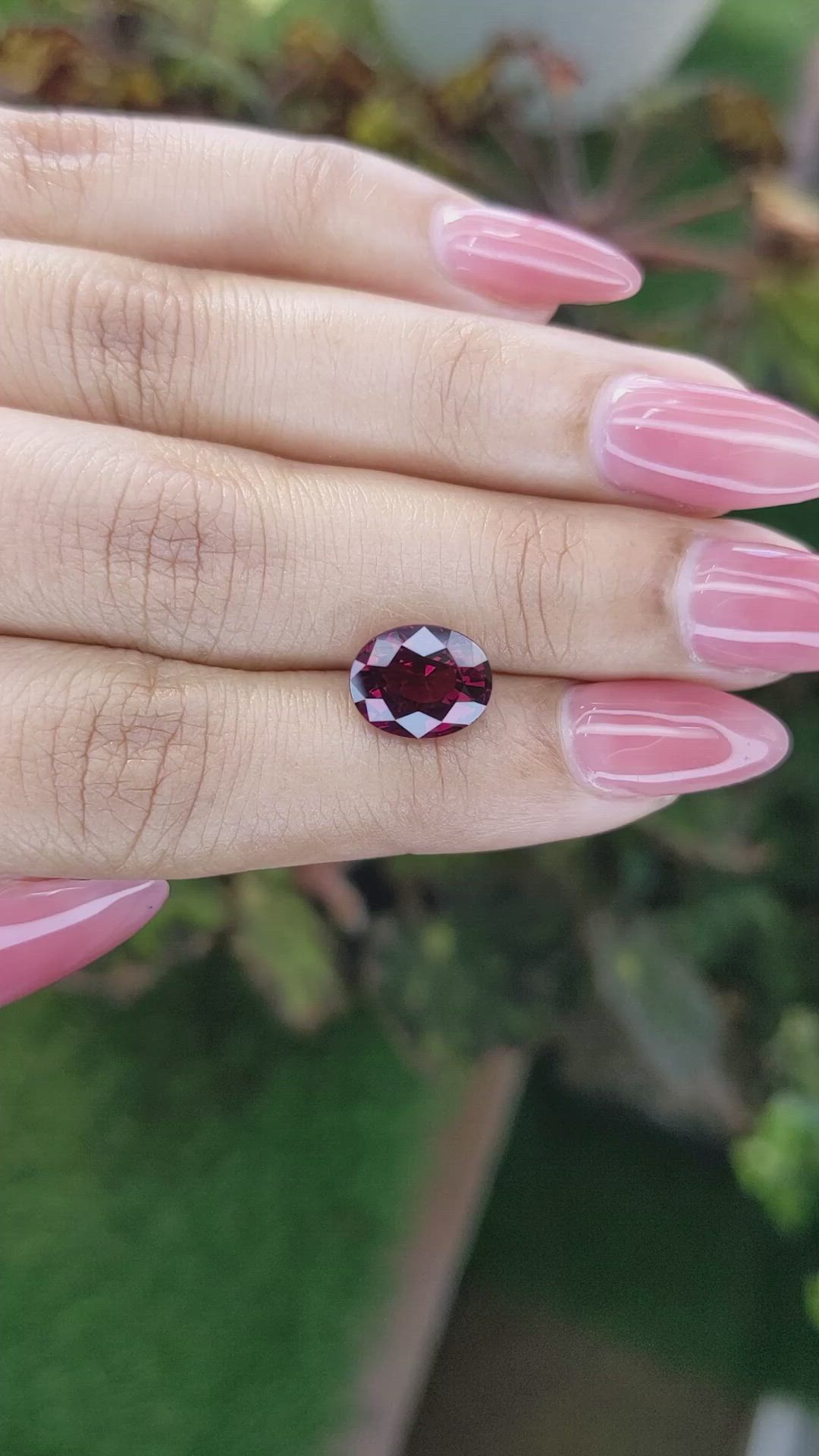3.67 Ct. Rhodolite Garnet from Ceylon (Sri Lanka) Size Video