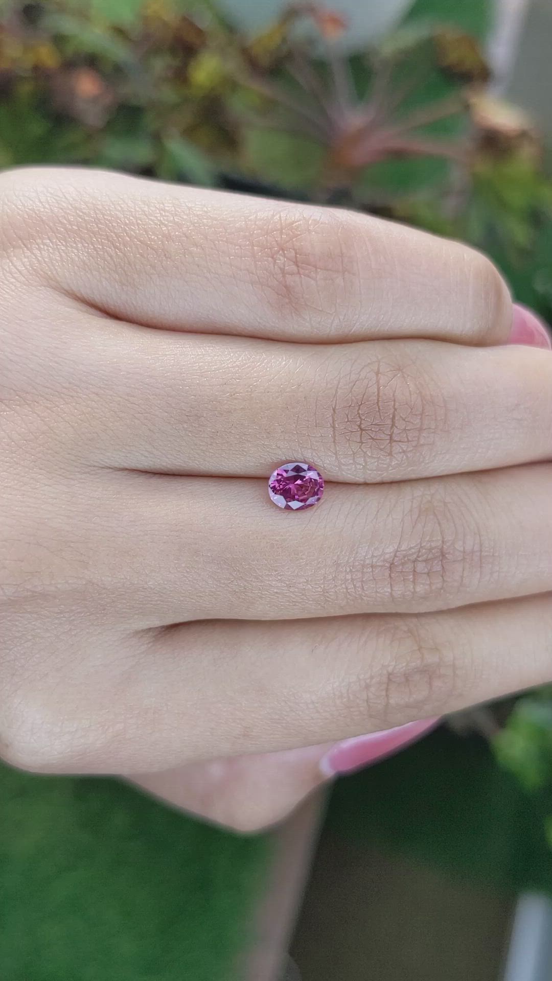 0.67 Ct. Spinel from Ceylon (Sri Lanka) Size Video