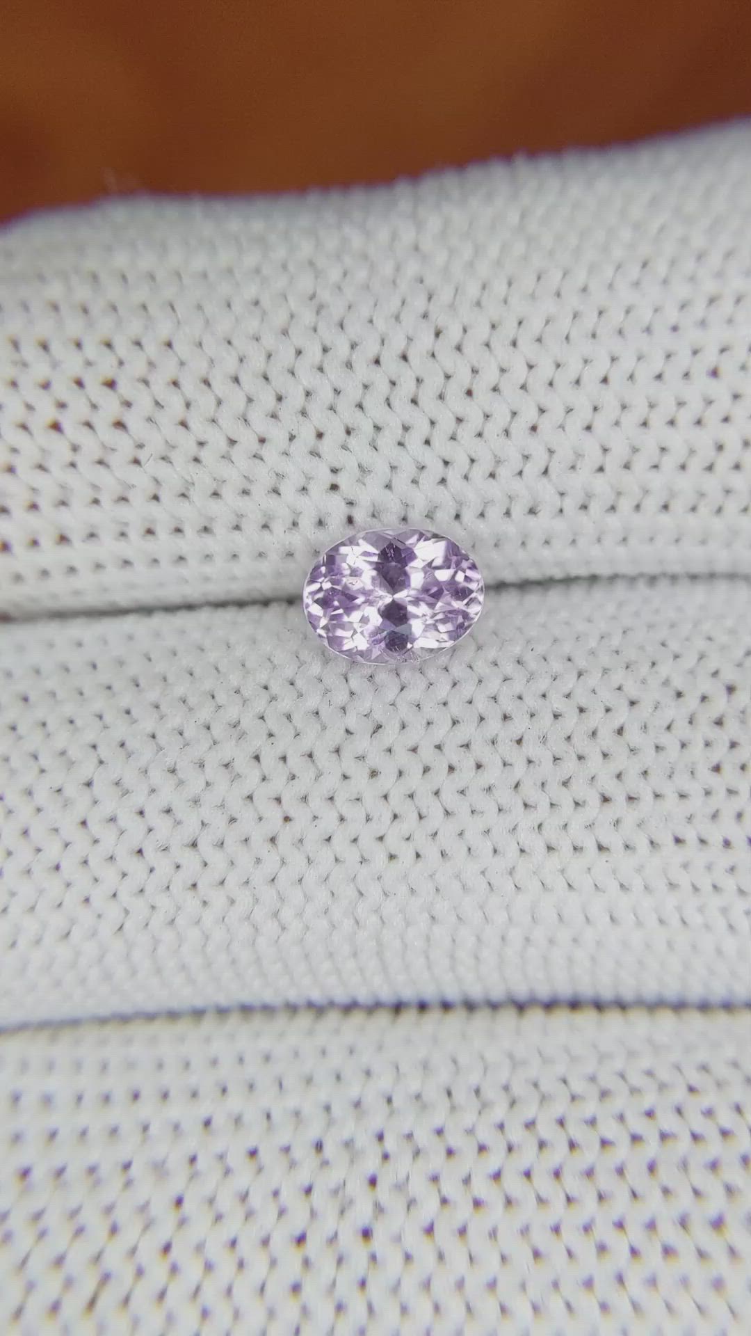 1.04 Ct. Spinel from Ceylon (Sri Lanka) Size Video