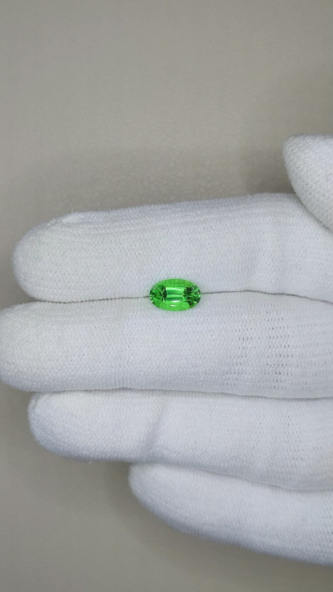 1.12 Ct. Tsavorite Garnet from Tanzania Size Video