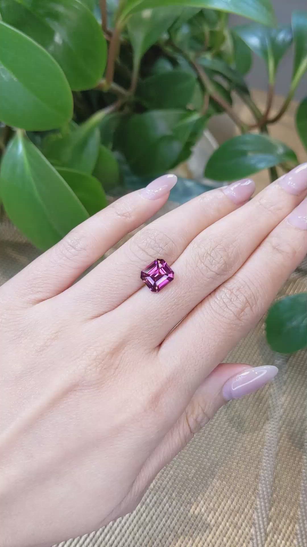 3.32 Ct. Rhodolite Garnet from Tanzania Size Video