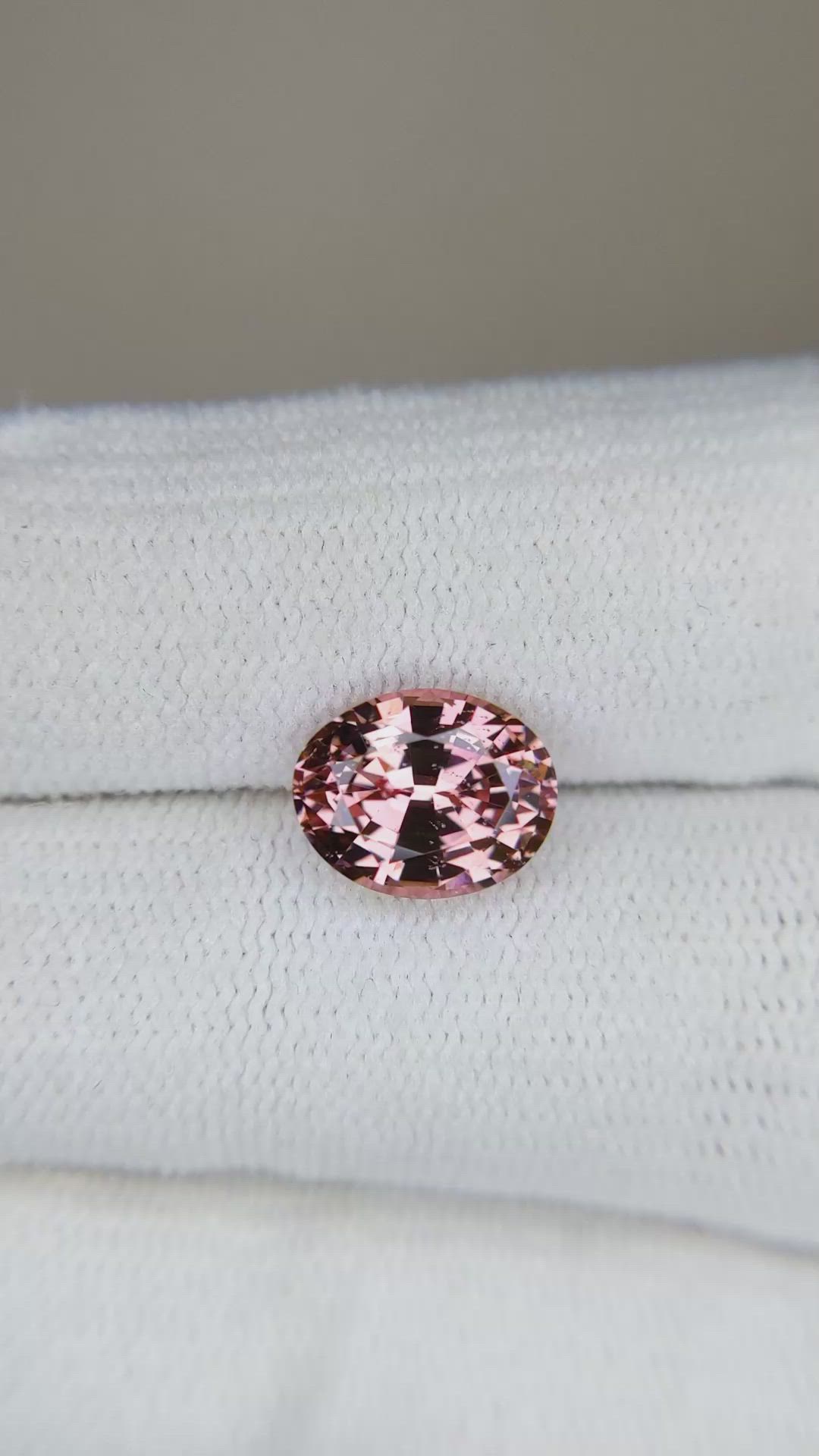 2.85 Ct. Malaya Garnet from Tanzania Size Video