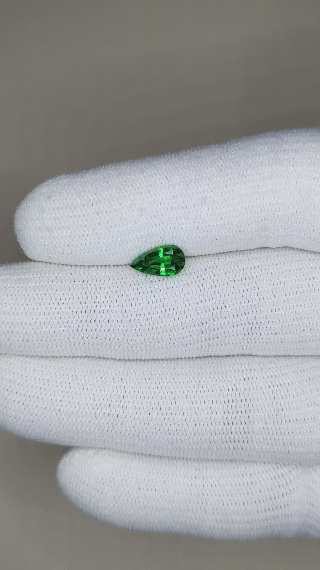 1.12 Ct. Tsavorite Garnet from Tanzania Size Video