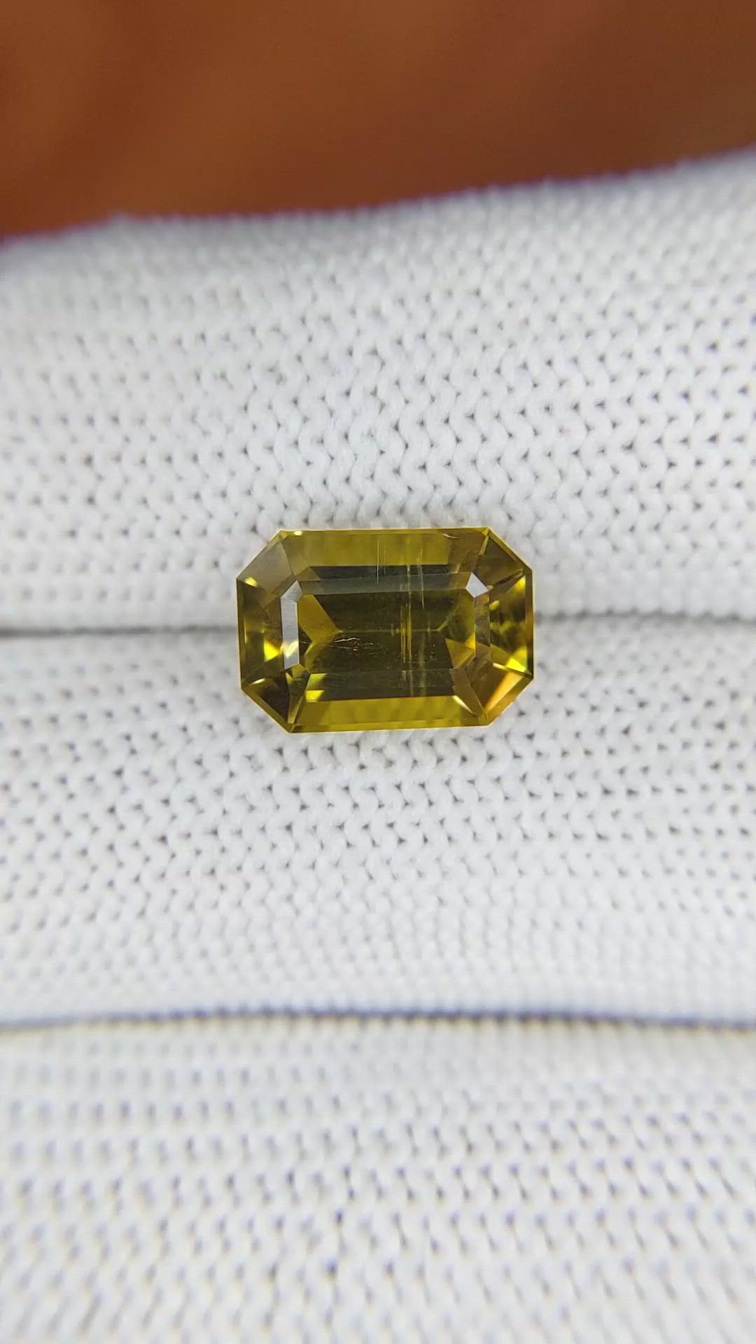 4.68 Ct. Sinhalite from Ceylon (Sri Lanka) Size Video