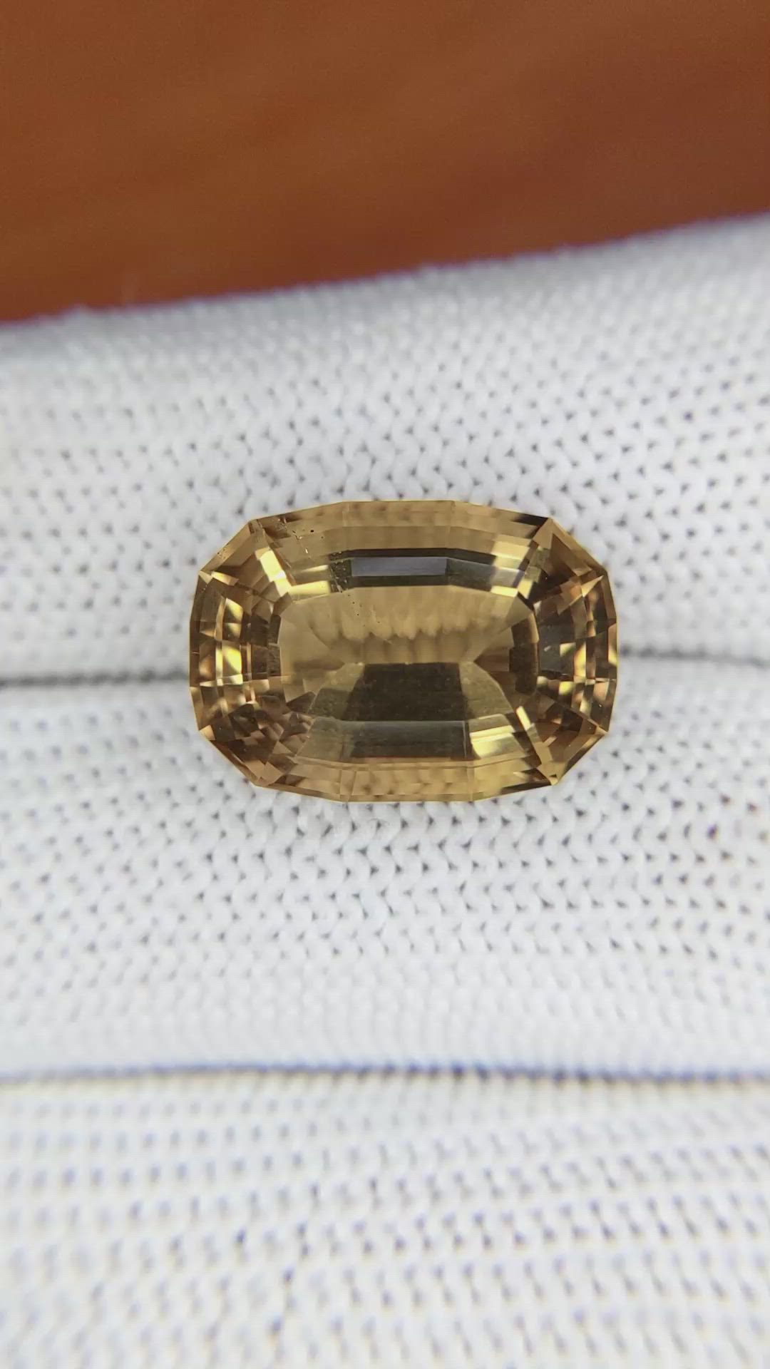 10.61 Ct. Citrine from Ceylon (Sri Lanka) Size Video