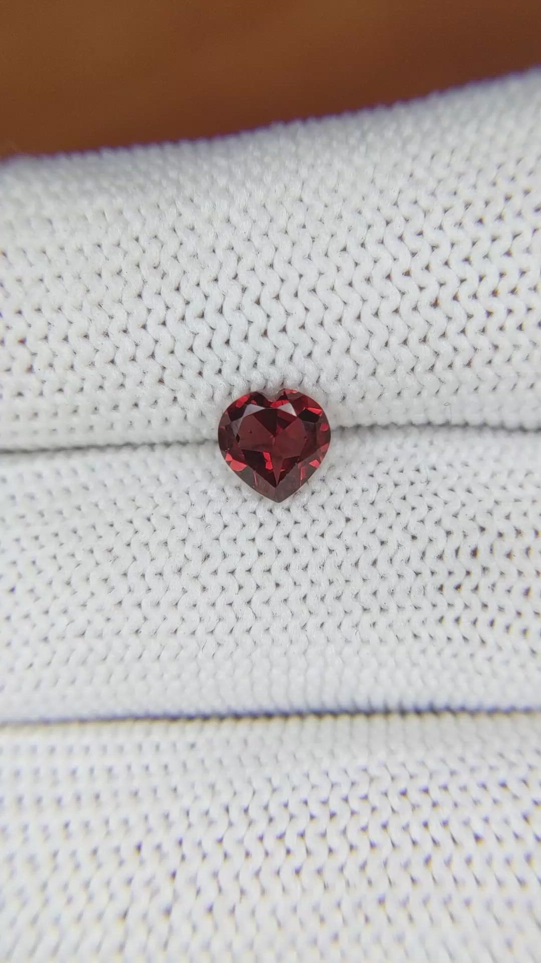 0.98 Ct. Rhodolite Garnet from Ceylon (Sri Lanka) Size Video