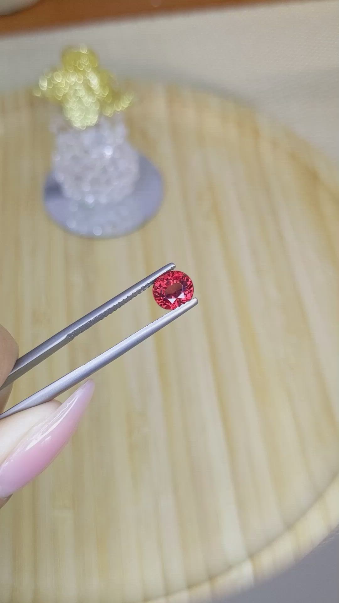 1.40 Ct. Rhodolite Garnet from Ceylon (Sri Lanka) Size Video