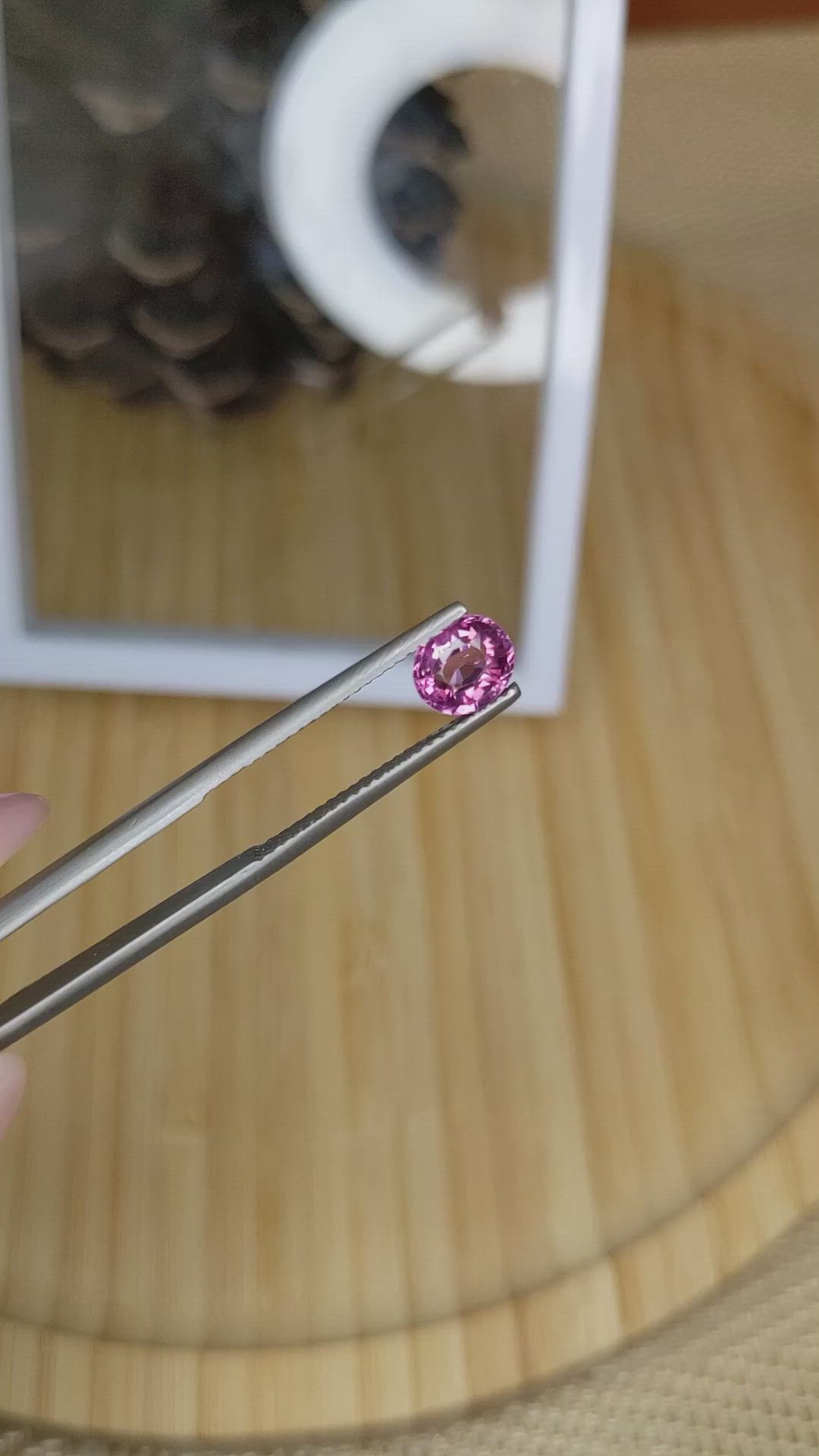 1.08 Ct. Rhodolite Garnet from Ceylon (Sri Lanka) Size Video