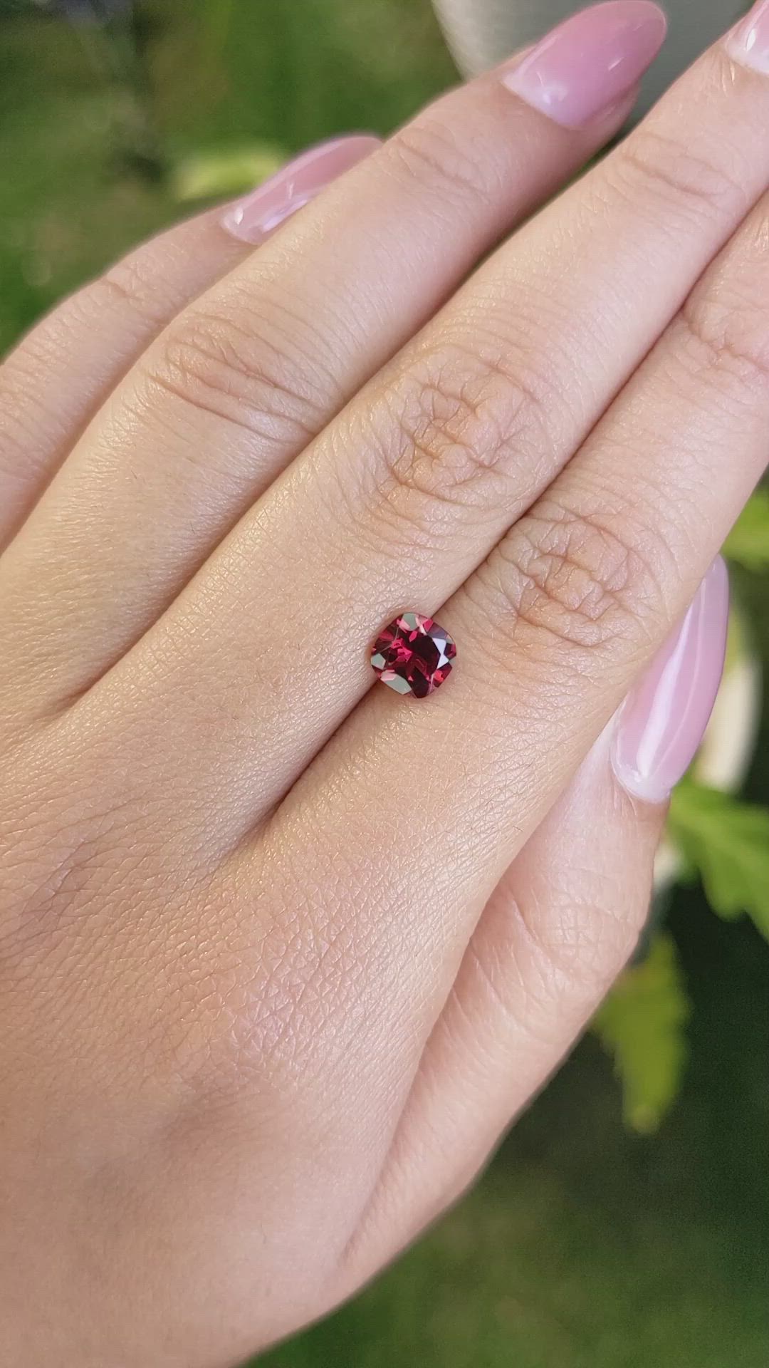 1.33 Ct. Rhodolite Garnet from Ceylon (Sri Lanka) Size Video