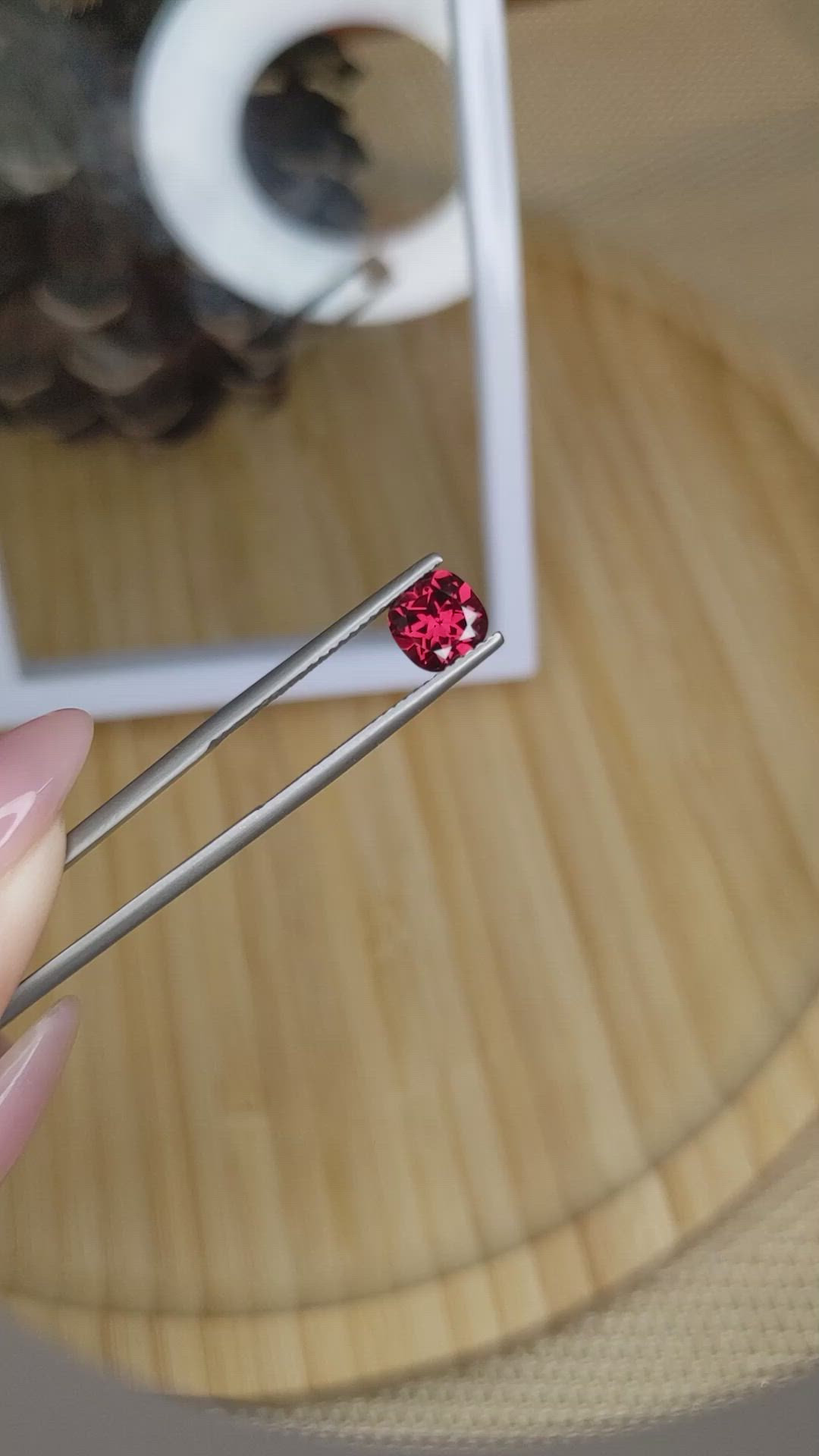 1.33 Ct. Rhodolite Garnet from Ceylon (Sri Lanka) Size Video