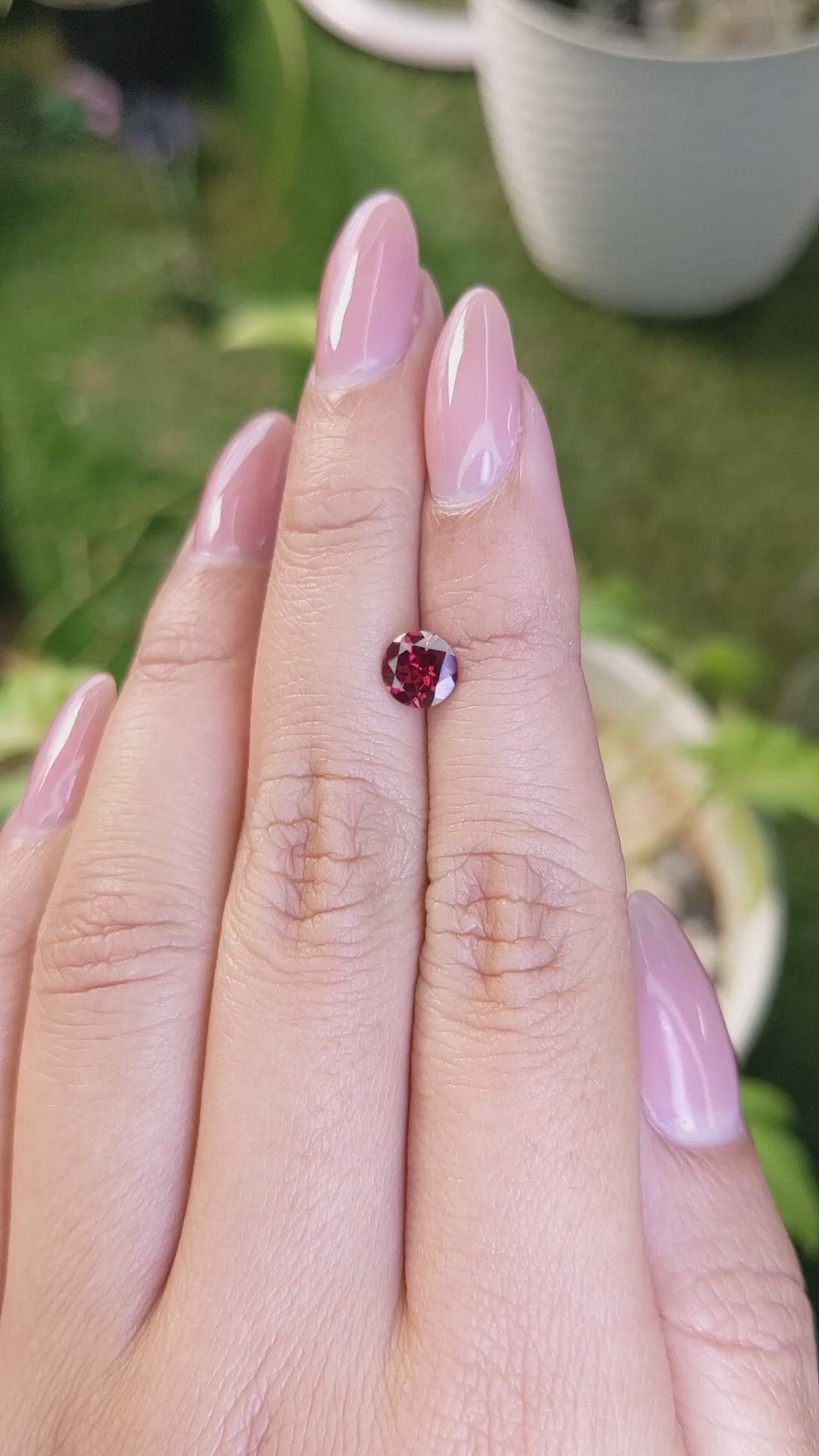 0.94 Ct. Rhodolite Garnet from Ceylon (Sri Lanka) Size Video