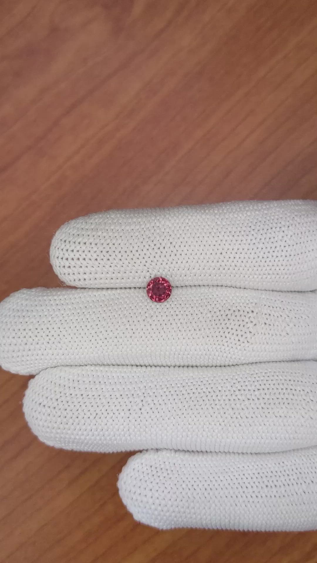 0.57 Ct. Rhodolite Garnet from Ceylon (Sri Lanka) Size Video