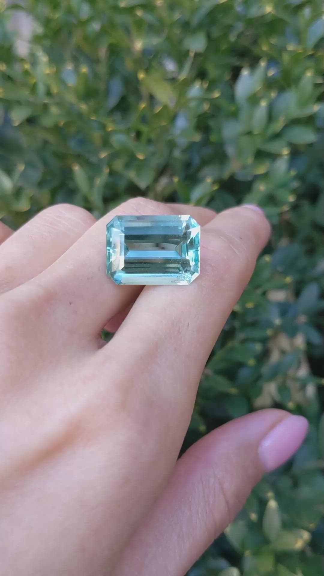 15.37 Ct. Blue Aquamarine from Brazil Size Video