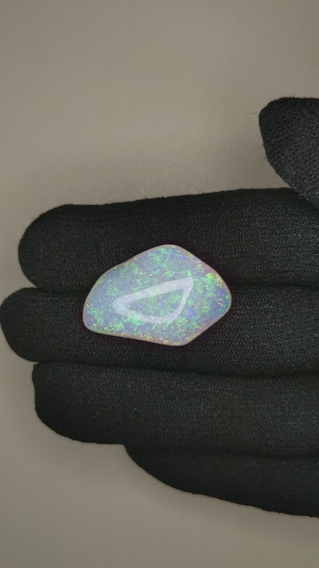 13.50 Ct. White Opal from Australia Size Video