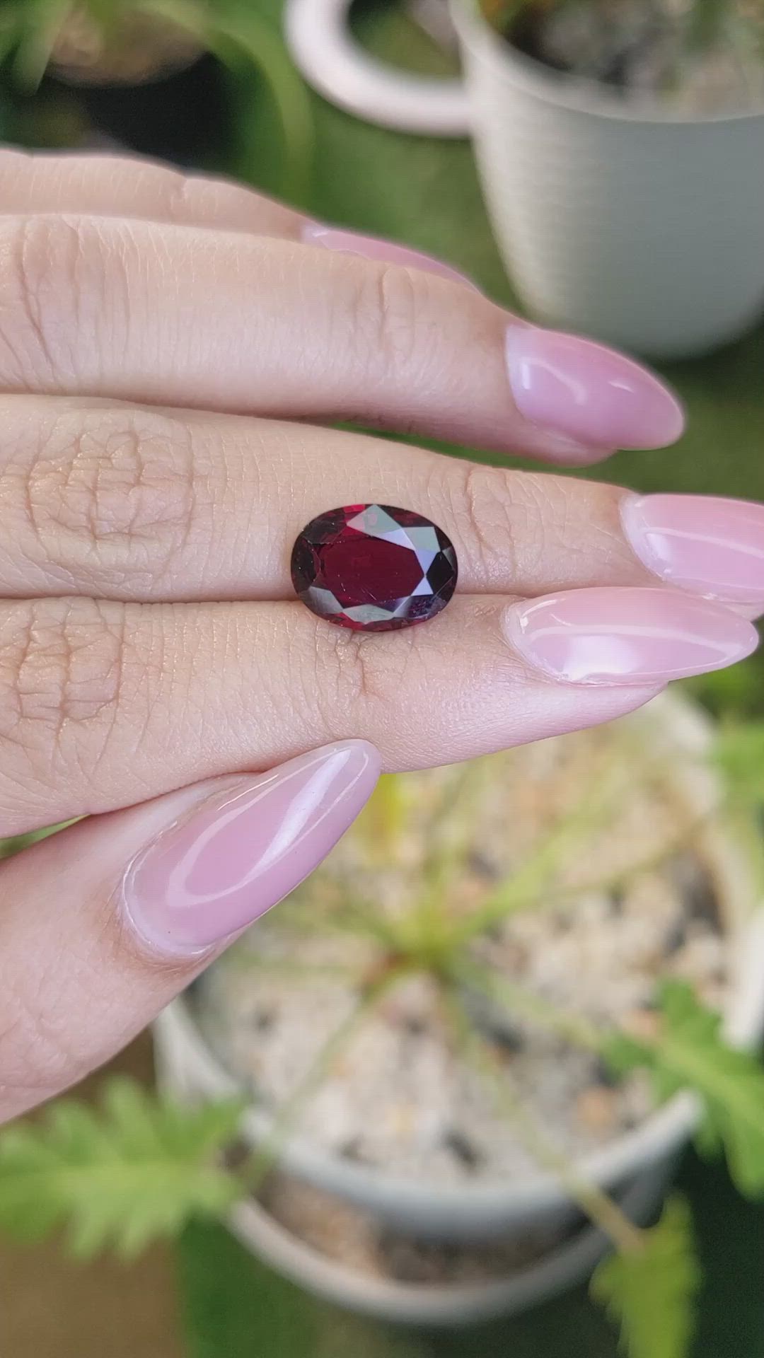 4.74 Ct. Garnet from Ceylon (Sri Lanka) Size Video