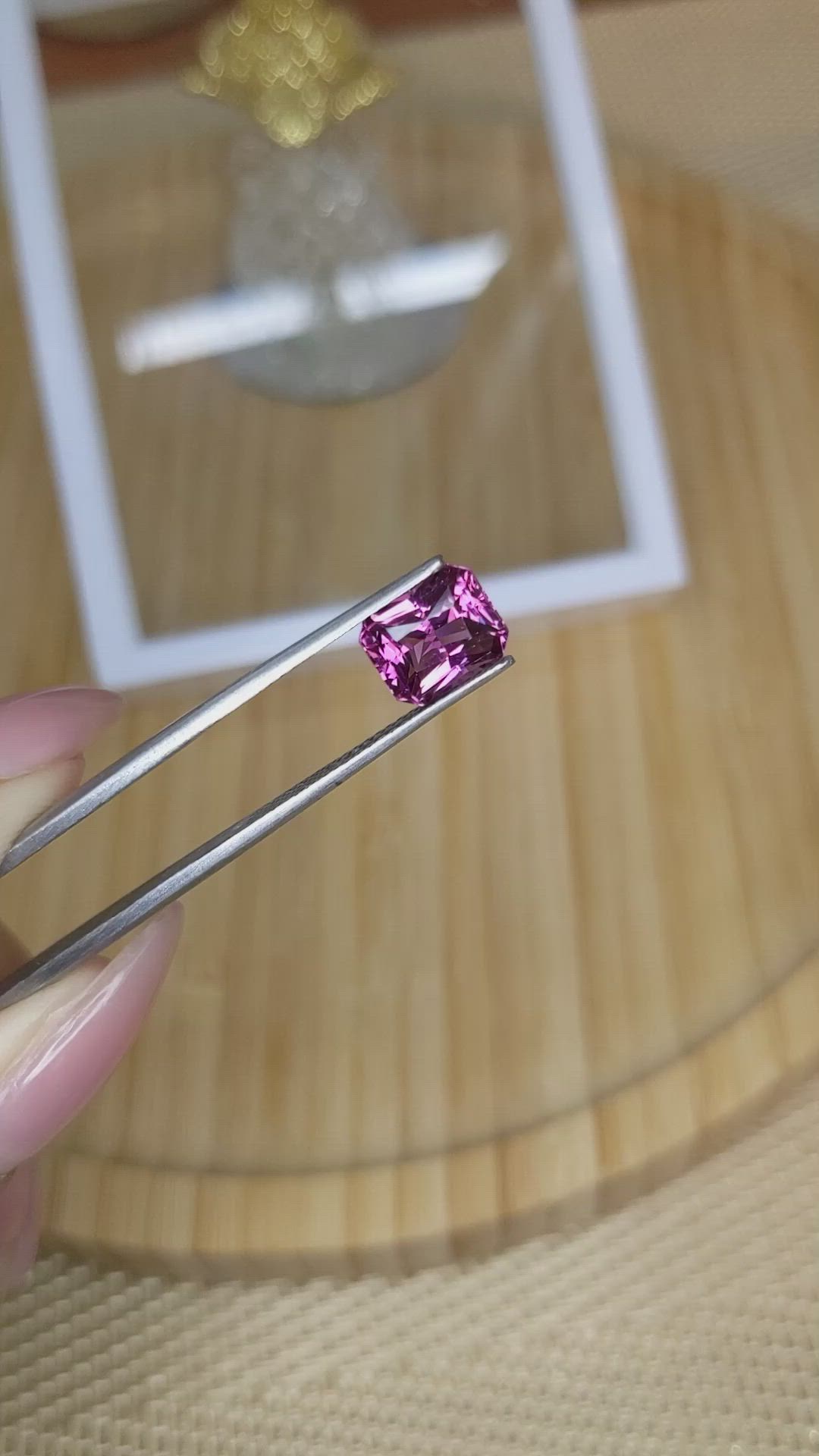 3.17 Ct. Rhodolite Garnet from Ceylon (Sri Lanka) Size Video