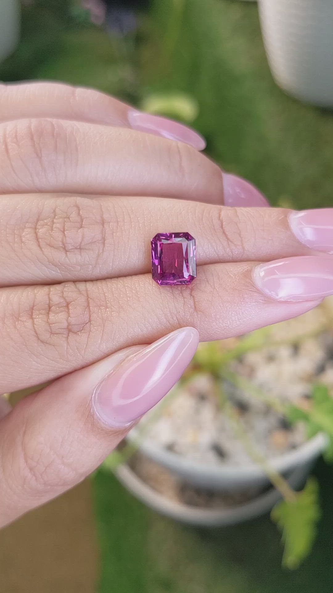 2.77 Ct. Rhodolite Garnet from Ceylon (Sri Lanka) Size Video
