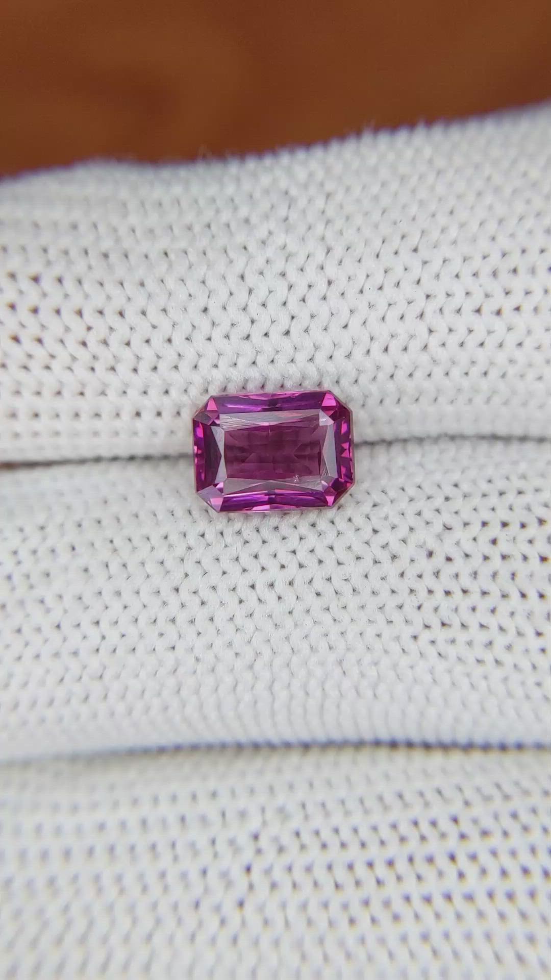 2.36 Ct. Rhodolite Garnet from Ceylon (Sri Lanka) Size Video