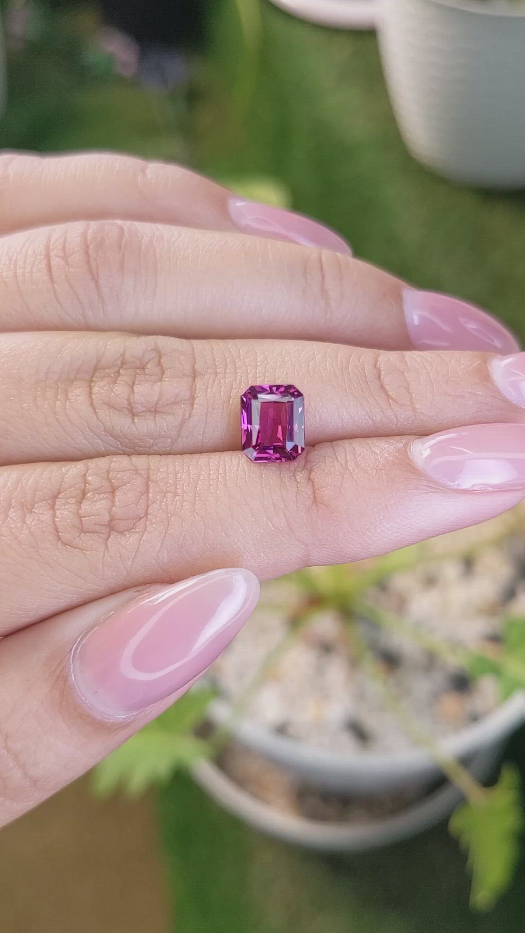 2.47 Ct. Rhodolite Garnet from Ceylon (Sri Lanka) Size Video