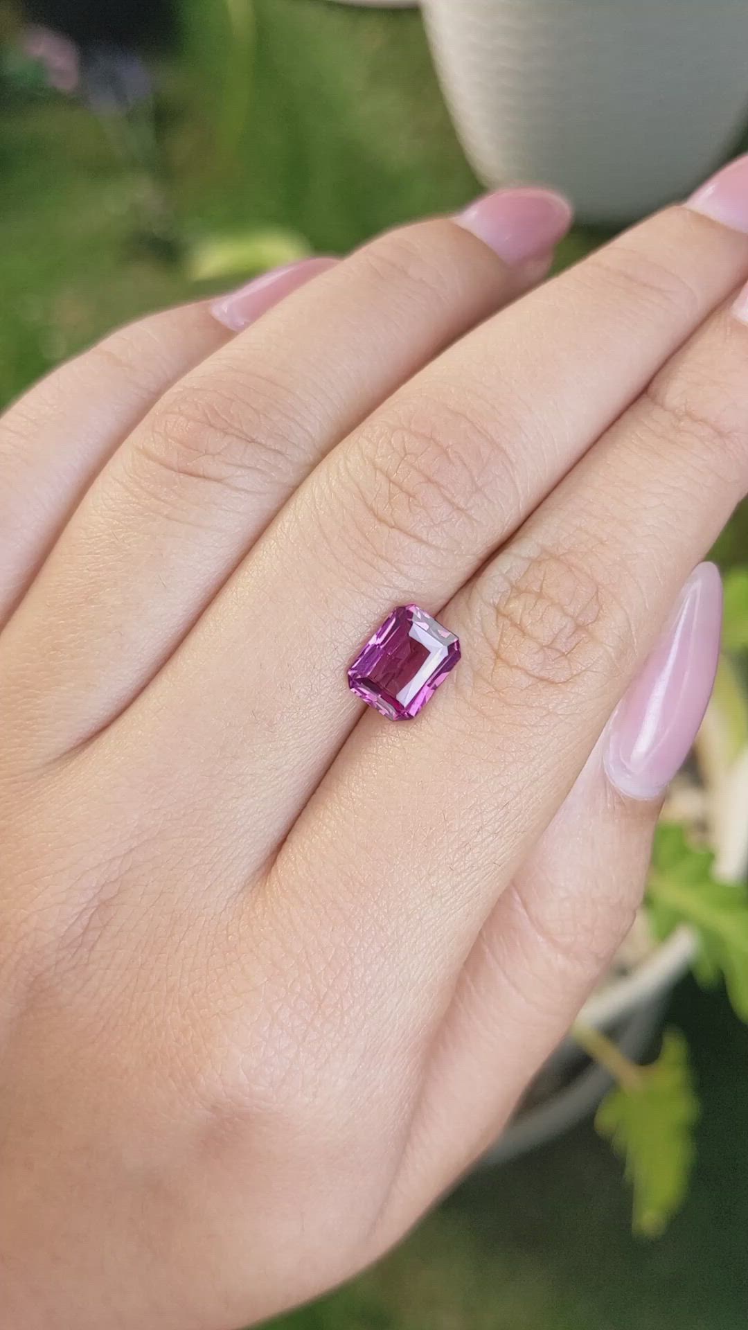 2.46 Ct. Rhodolite Garnet from Ceylon (Sri Lanka) Size Video