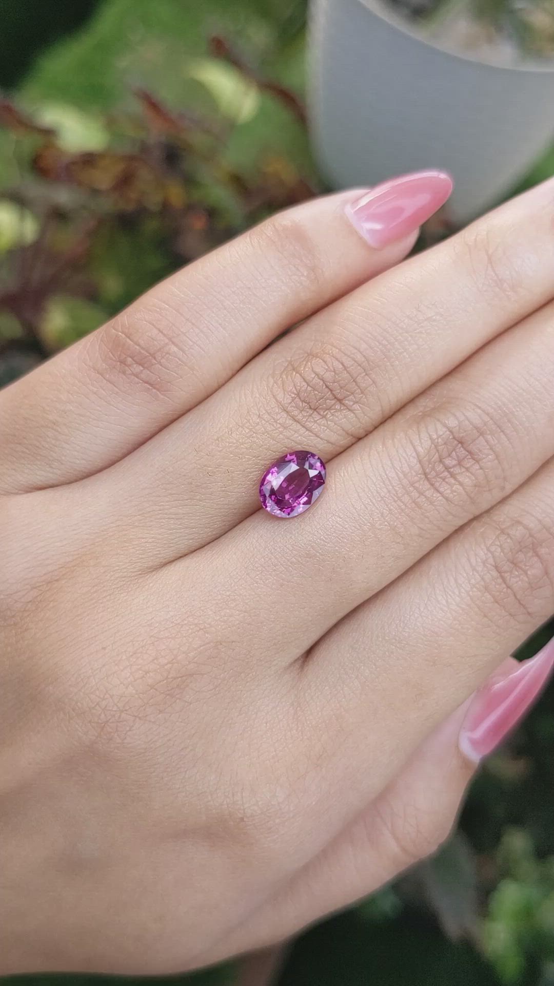 2.07 Ct. Rhodolite Garnet from Ceylon (Sri Lanka) Size Video