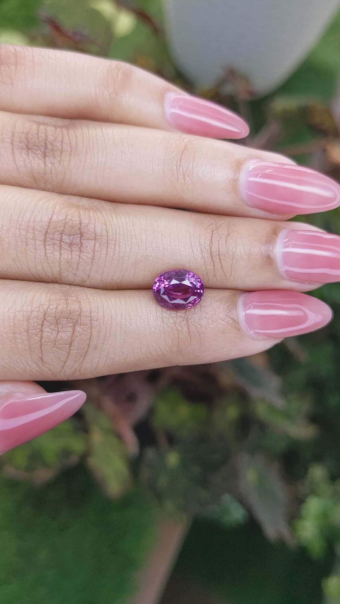 2.83 Ct. Rhodolite Garnet from Ceylon (Sri Lanka) Size Video