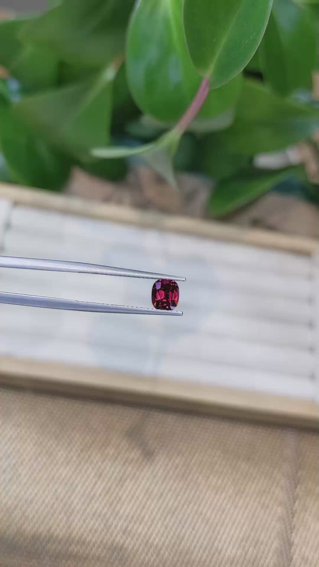 0.90 Ct. Garnet from Ceylon (Sri Lanka) Size Video