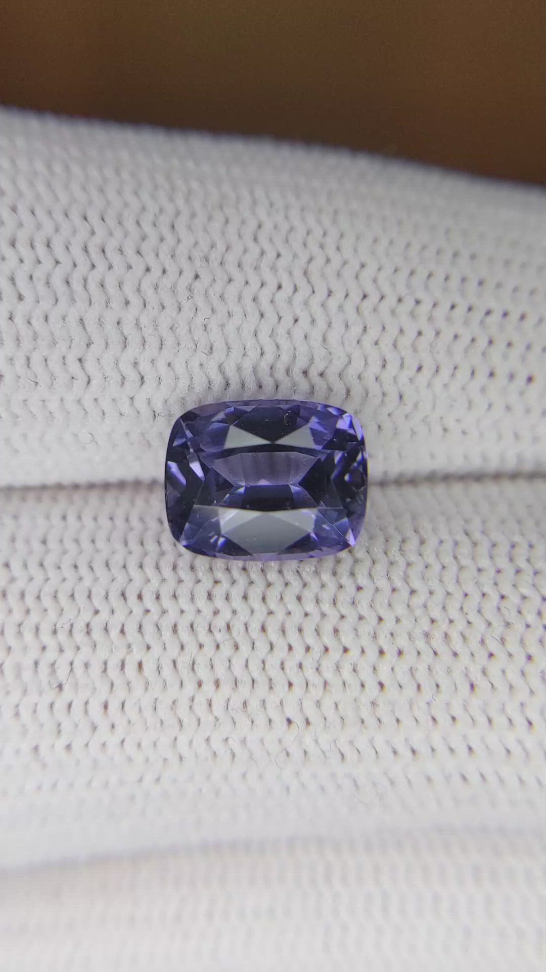 2.88 Ct. Spinel from Ceylon (Sri Lanka) Size Video