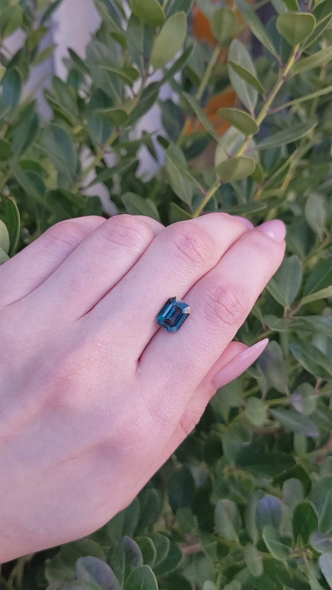 3.49 Ct. Spinel from Ceylon (Sri Lanka) Size Video