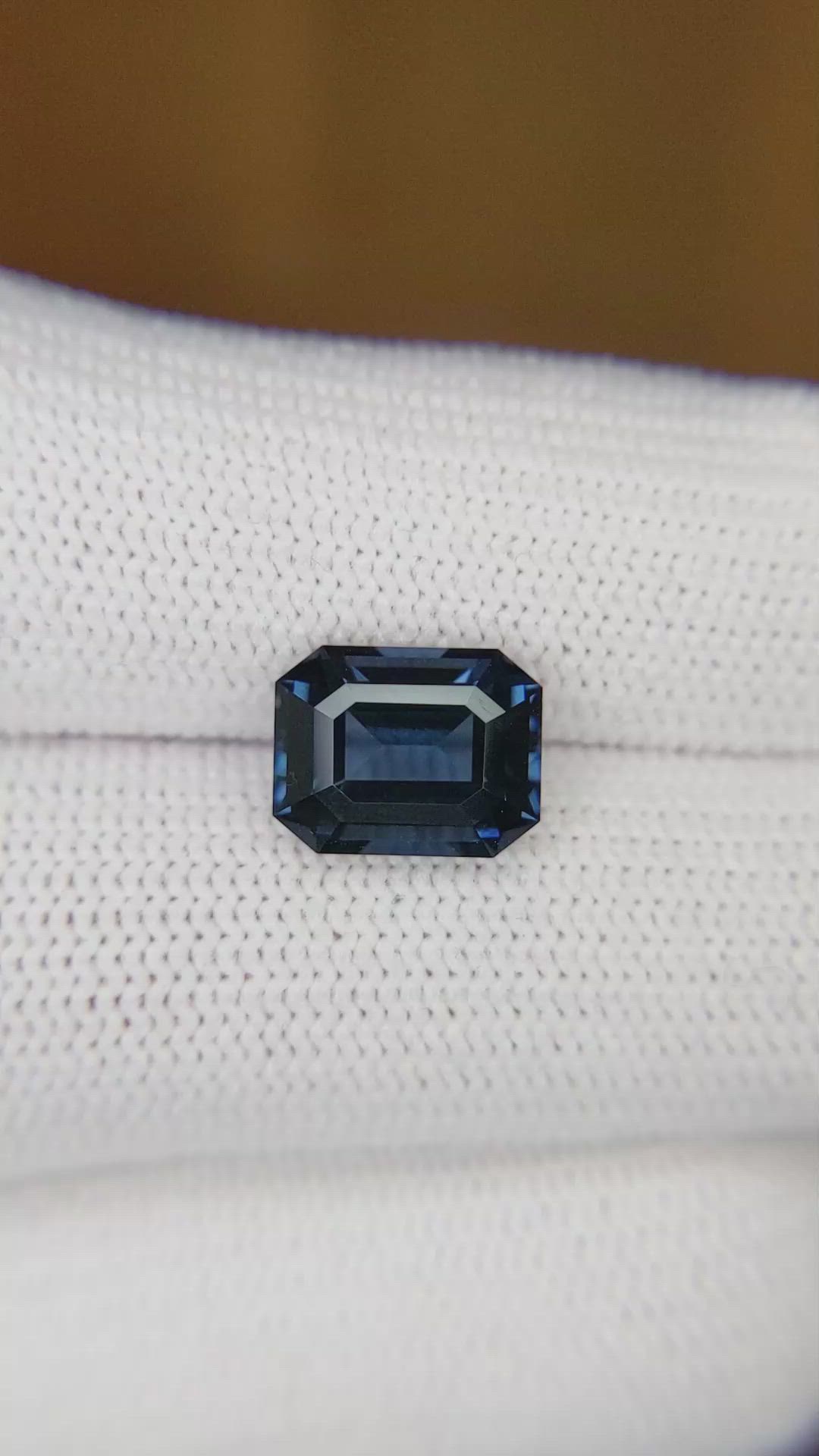 3.49 Ct. Spinel from Ceylon (Sri Lanka) Size Video