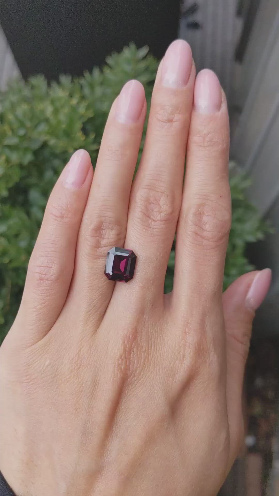 4.48 Ct. Spinel from Ceylon (Sri Lanka) Size Video