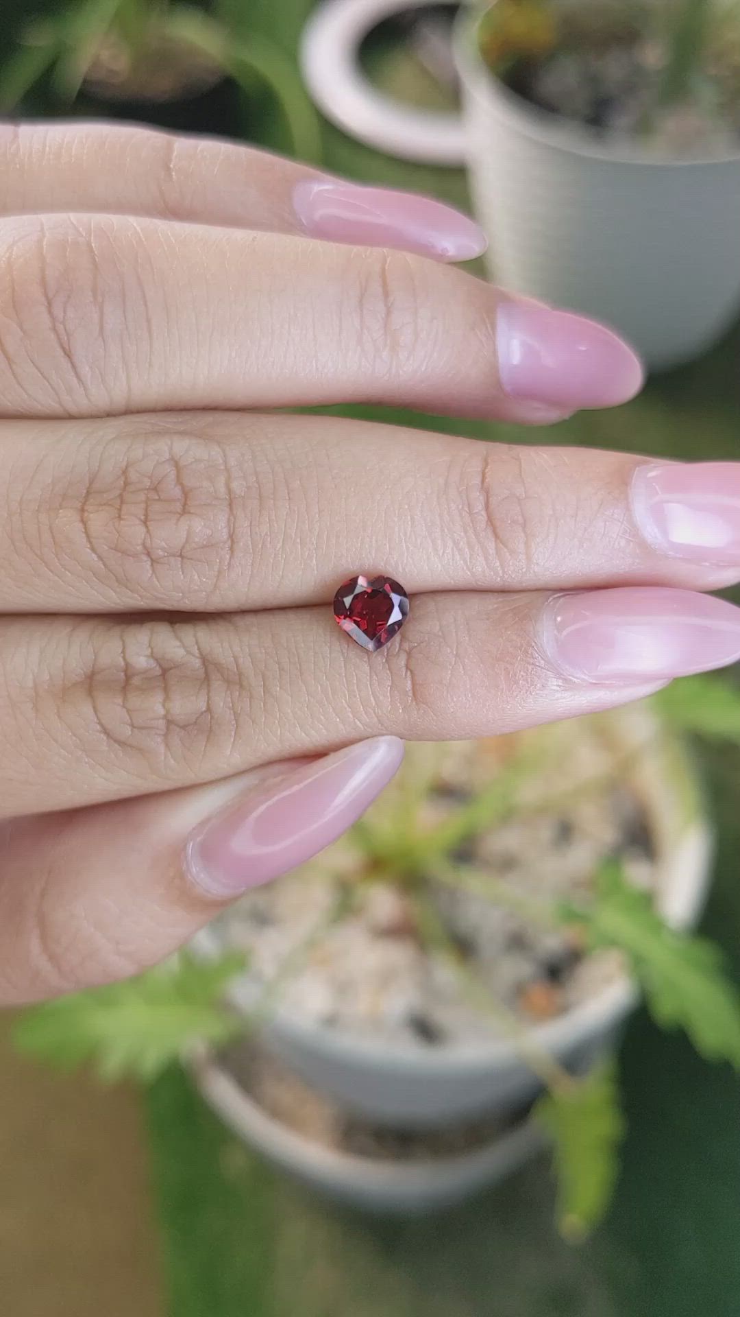 0.99 Ct. Rhodolite Garnet from Ceylon (Sri Lanka) Size Video