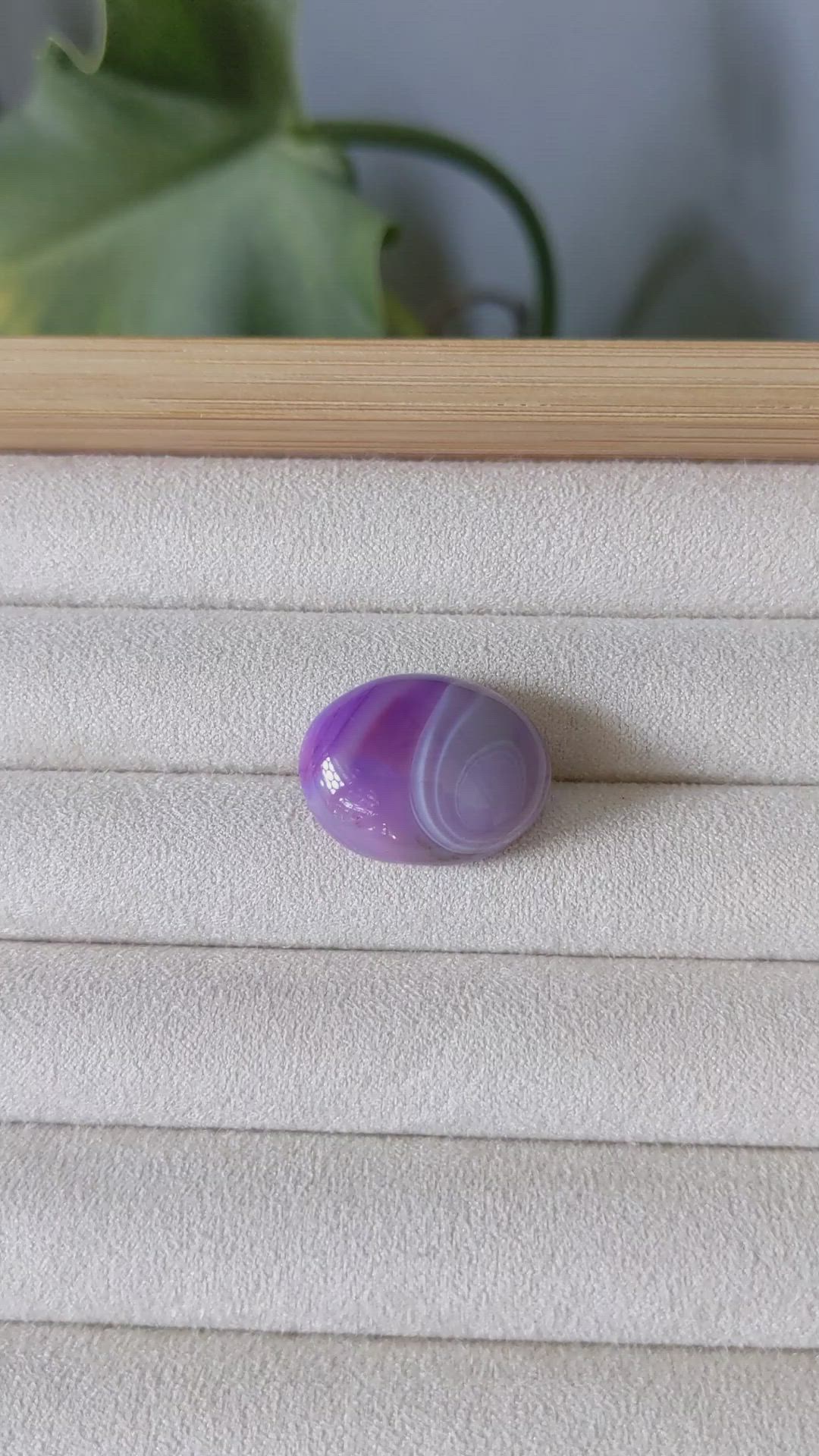 22.64 Ct. Cabochon Agate from Namibia Size Video