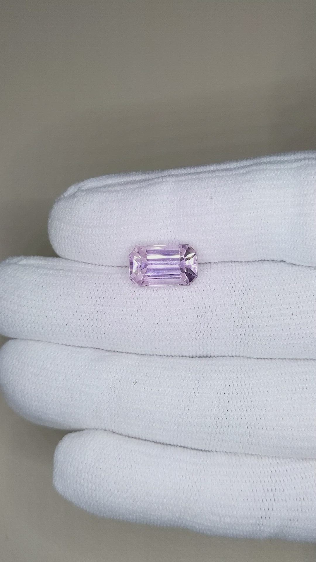 5.24 Ct. Kunzite from Afghanistan Size Video