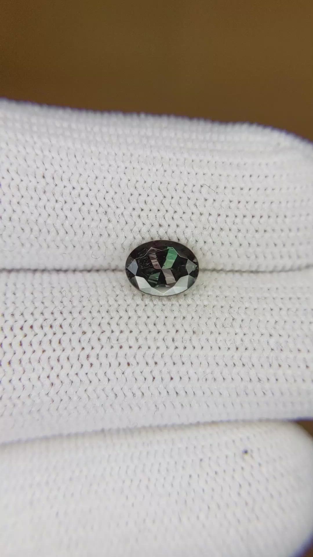 0.95 Ct. Alexandrite from Brazil Size Video