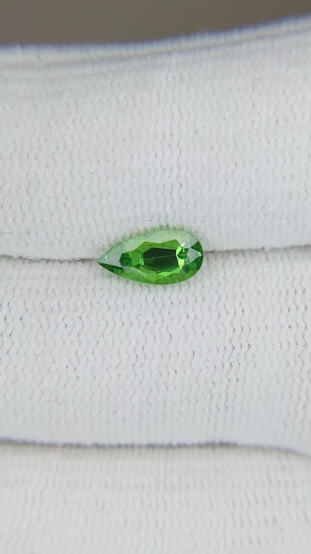 1.08 Ct. Tsavorite Garnet from Tanzania Size Video