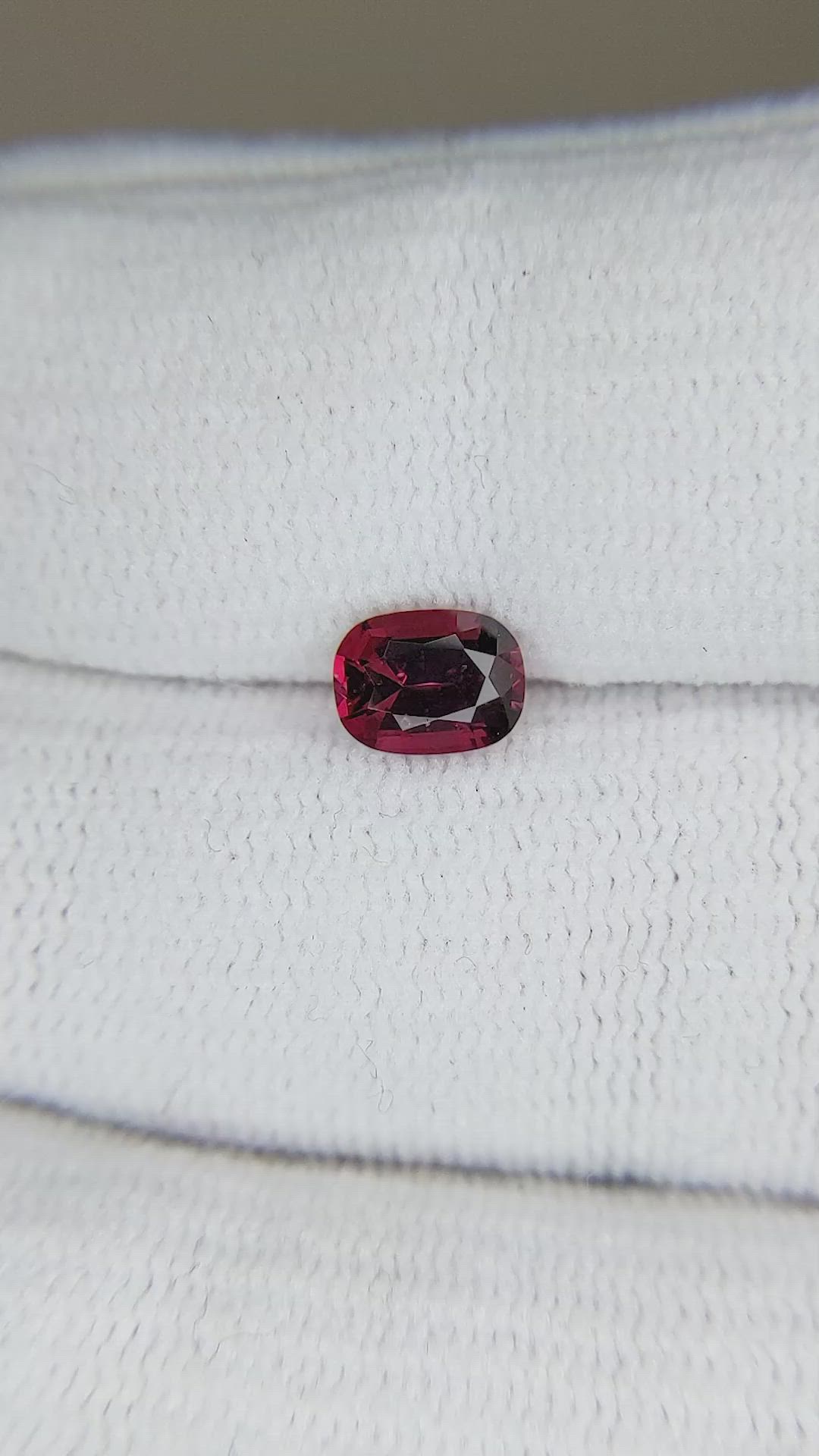 0.88 Ct. Garnet from Ceylon (Sri Lanka) Size Video