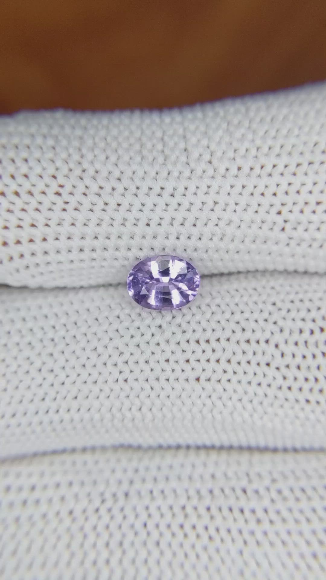 0.92 Ct. Spinel from Ceylon (Sri Lanka) Size Video