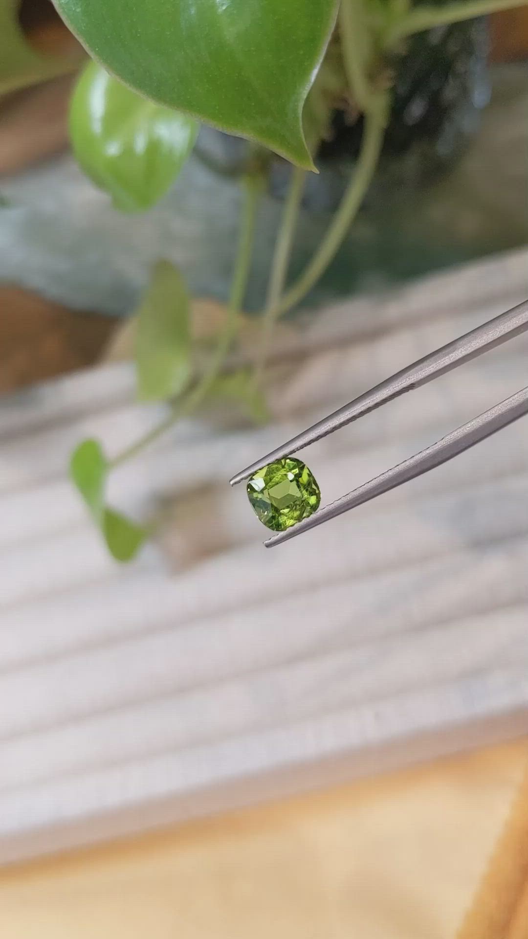1.70 Ct. Peridot from Pakistan Size Video