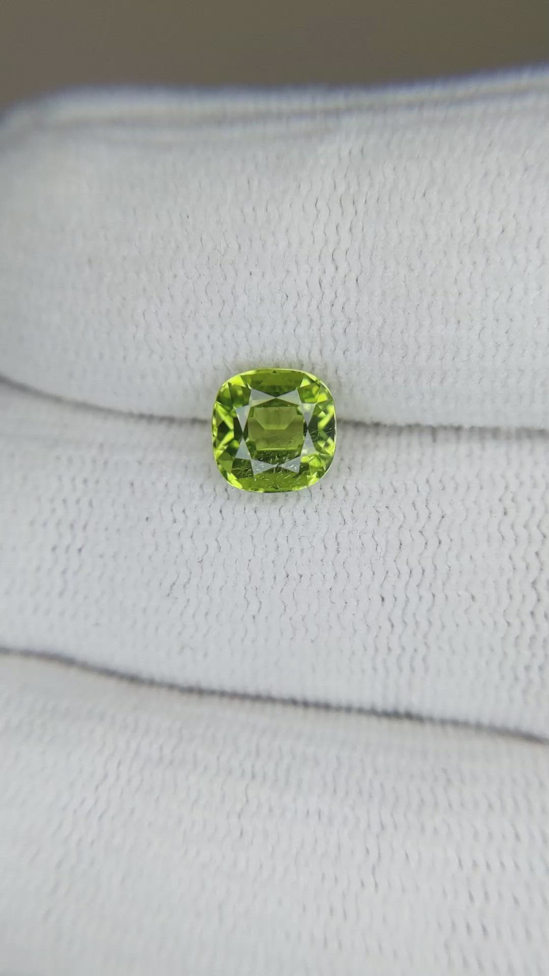 1.70 Ct. Peridot from Pakistan Size Video