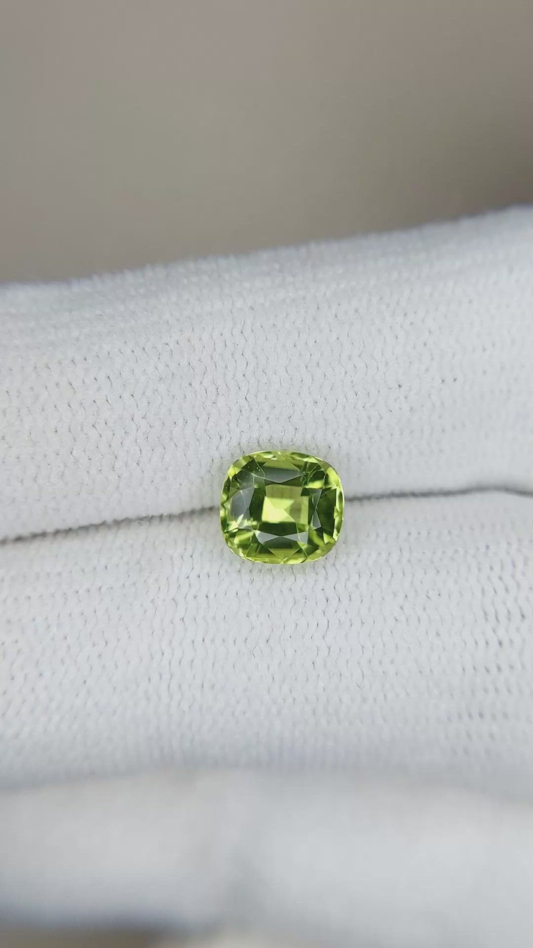 1.40 Ct. Peridot from Pakistan Size Video