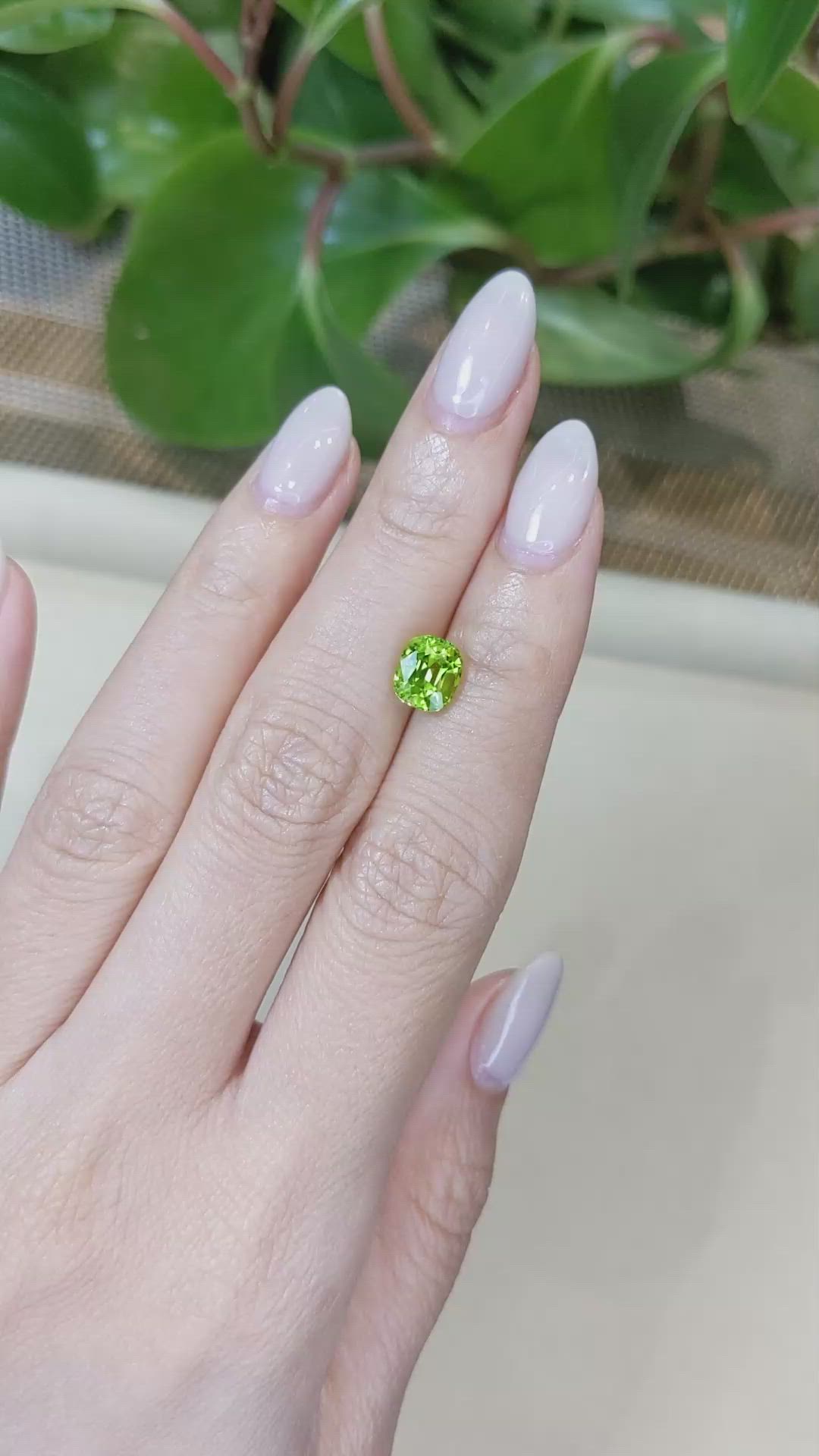 2.00 Ct. Peridot from Pakistan Size Video