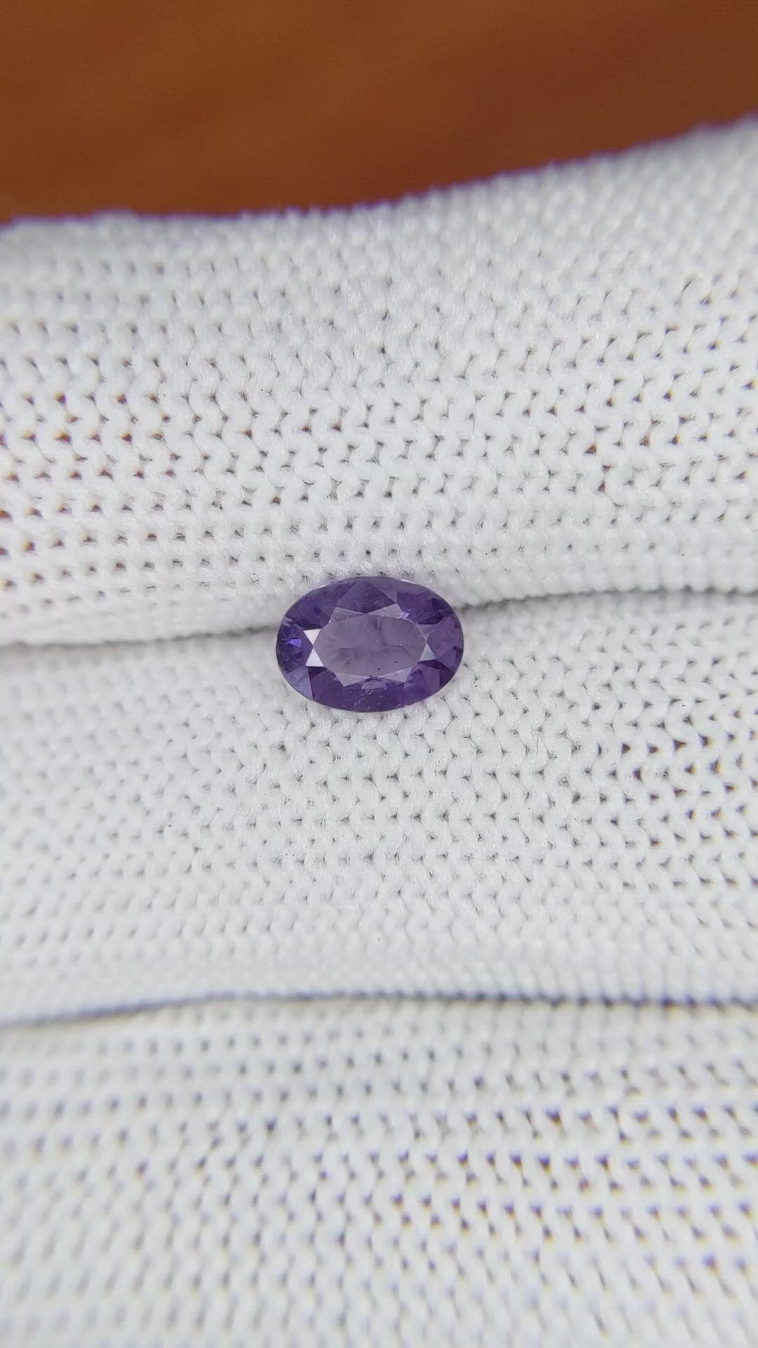 0.73 Ct. Spinel from Ceylon (Sri Lanka) Size Video