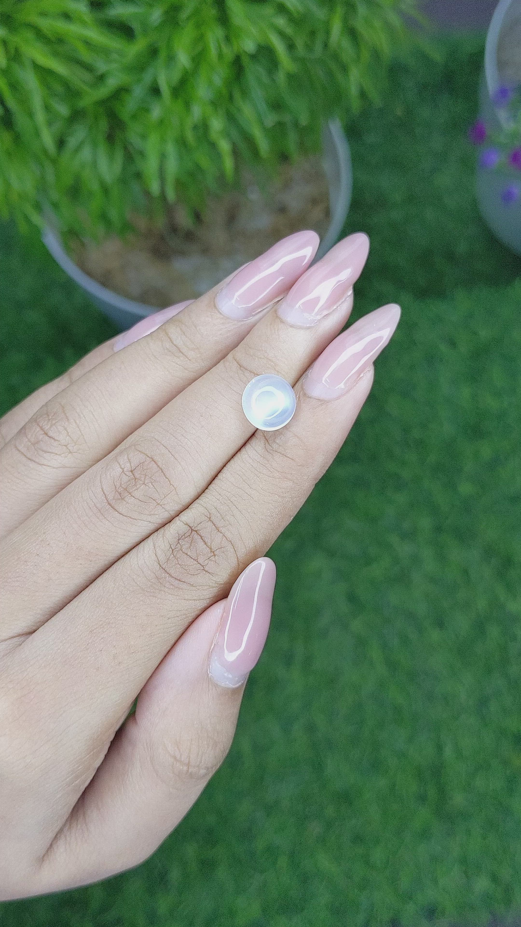 2.58 Ct. Cabochon Moonstone from Madagascar Size Video