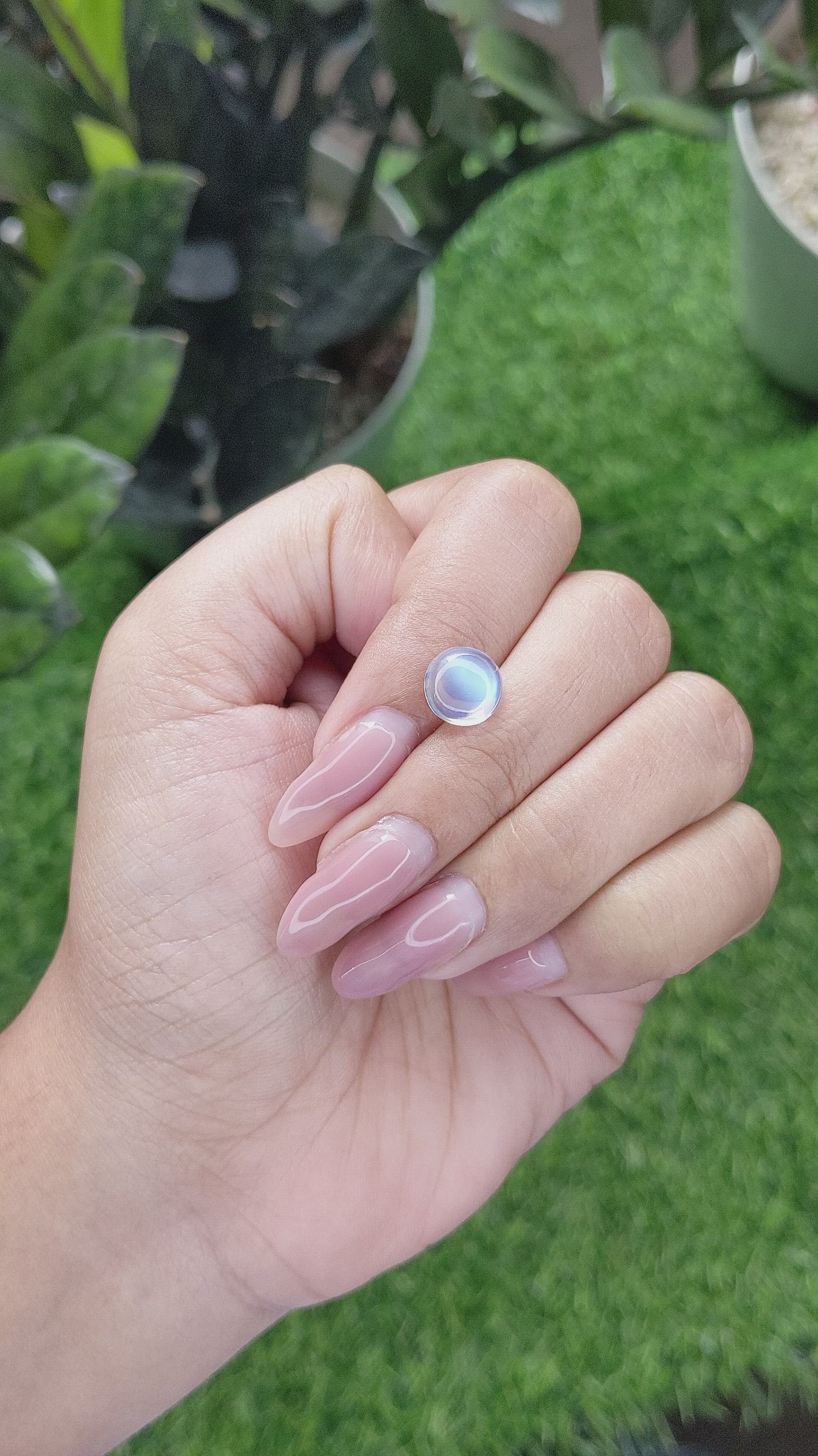 2.17 Ct. Cabochon Moonstone from Madagascar Size Video