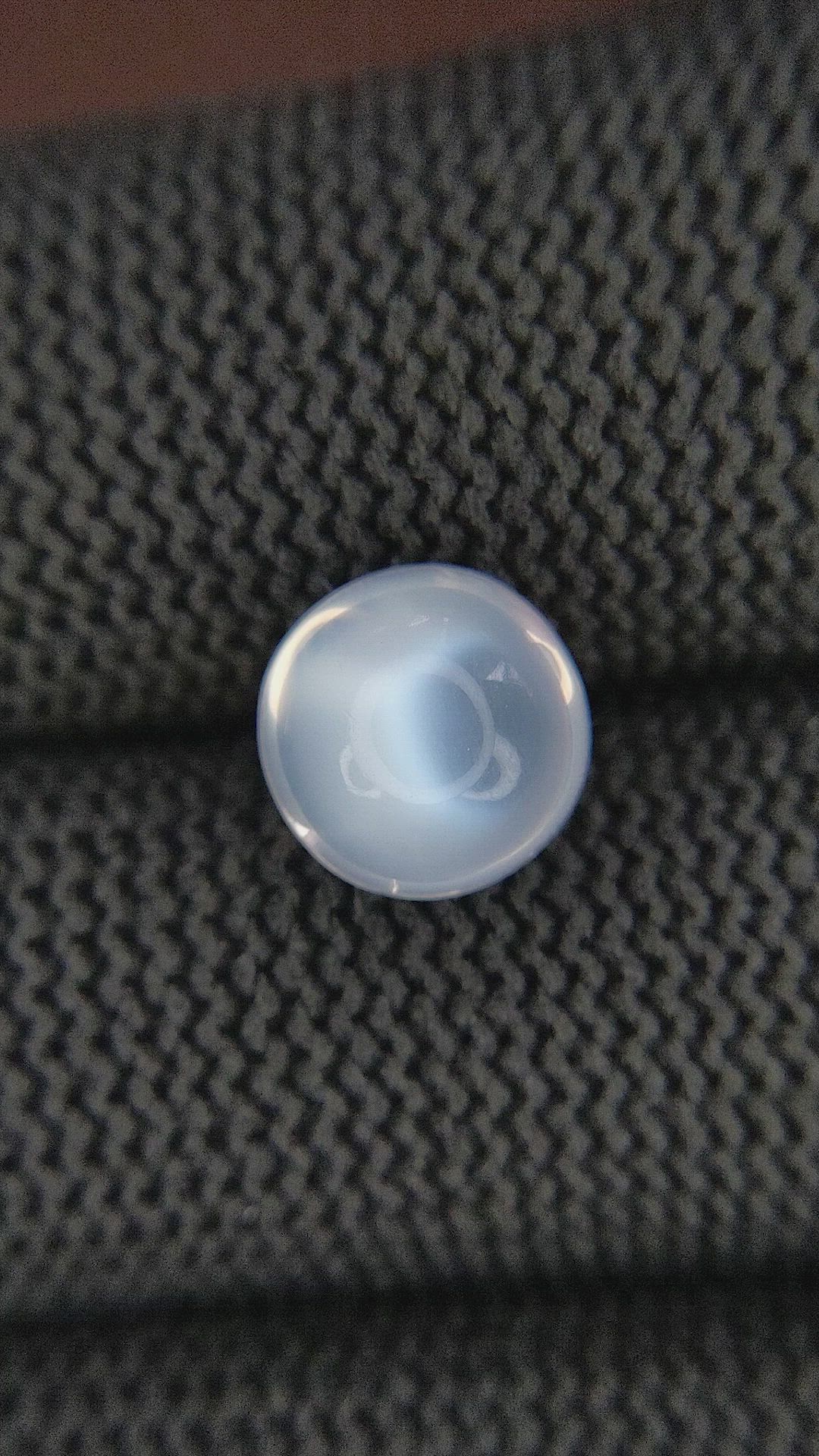 2.70 Ct. Cabochon Moonstone from Madagascar Size Video