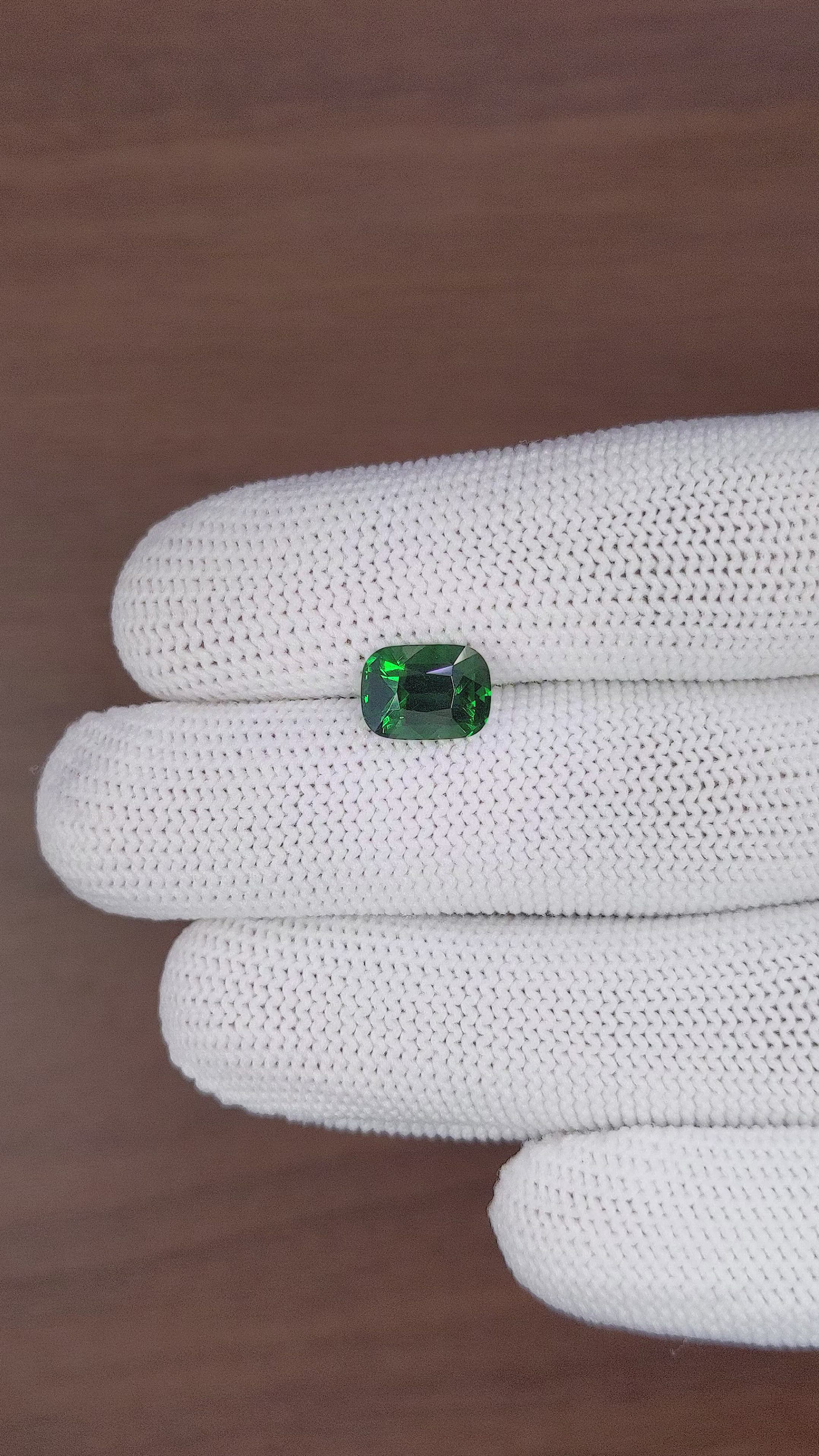 2.84 Ct. Tsavorite Garnet from Tanzania Size Video