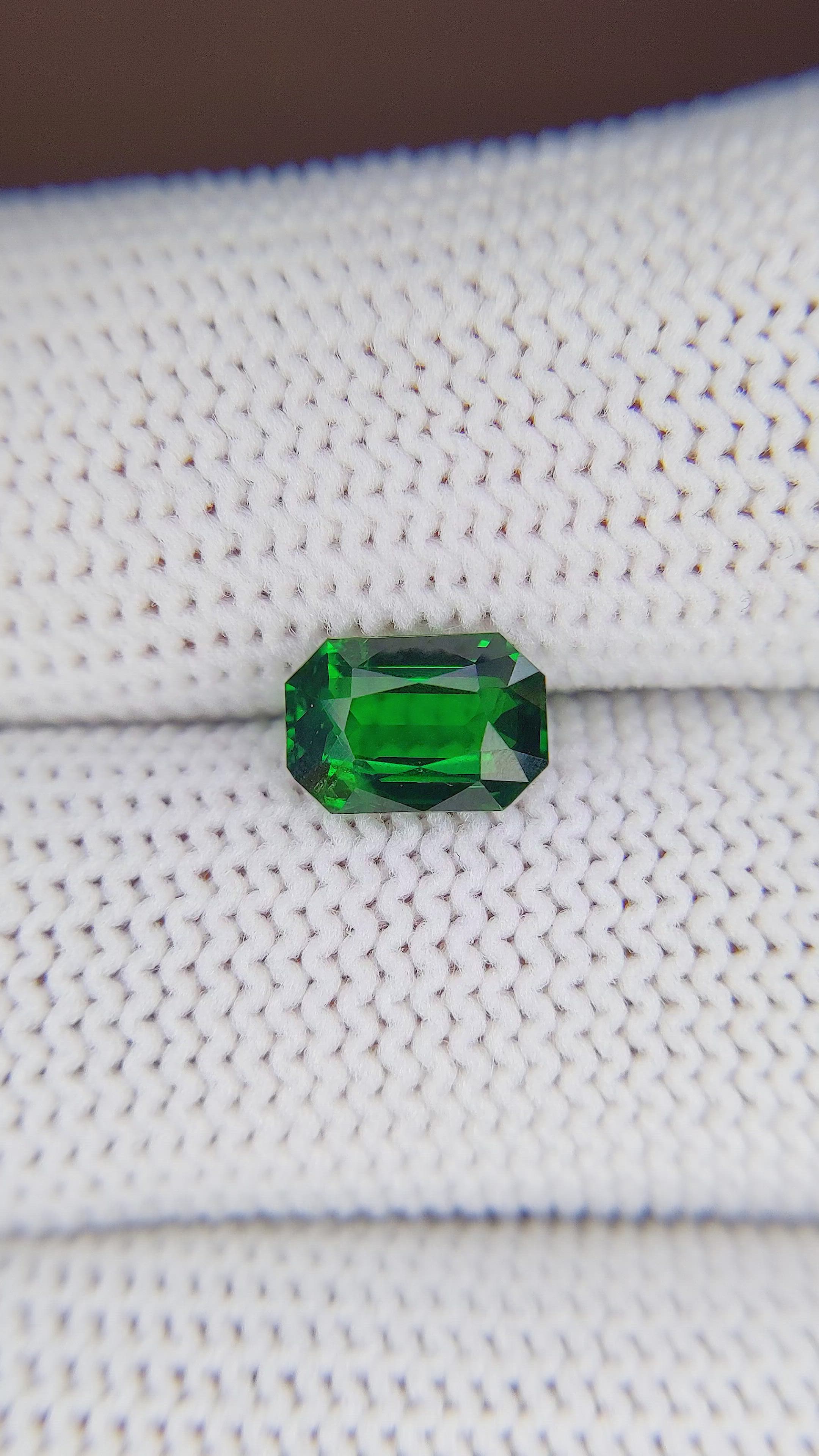 1.52 Ct. Tsavorite Garnet from Tanzania Size Video