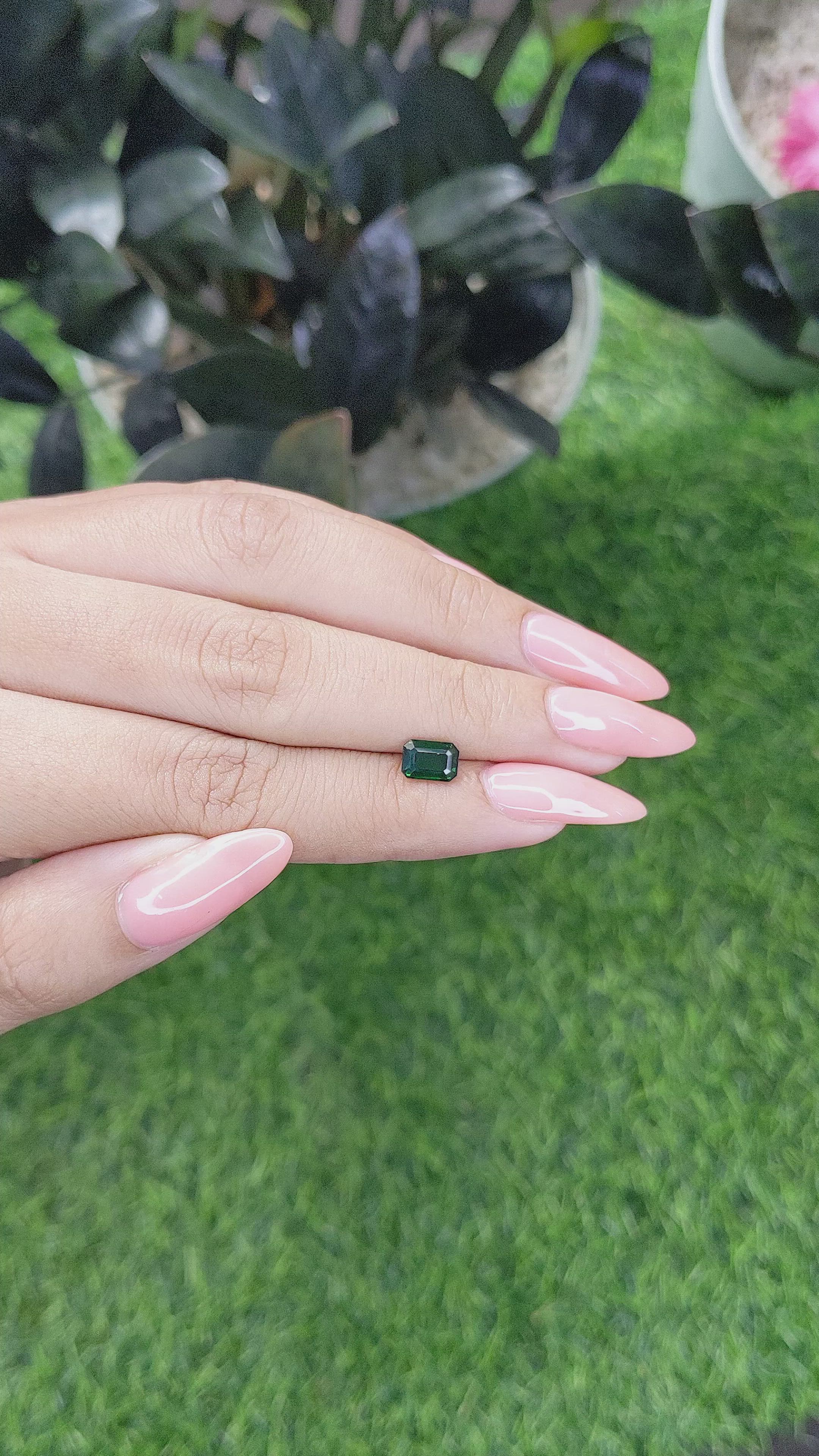 1.14 Ct. Tsavorite Garnet from Tanzania Size Video